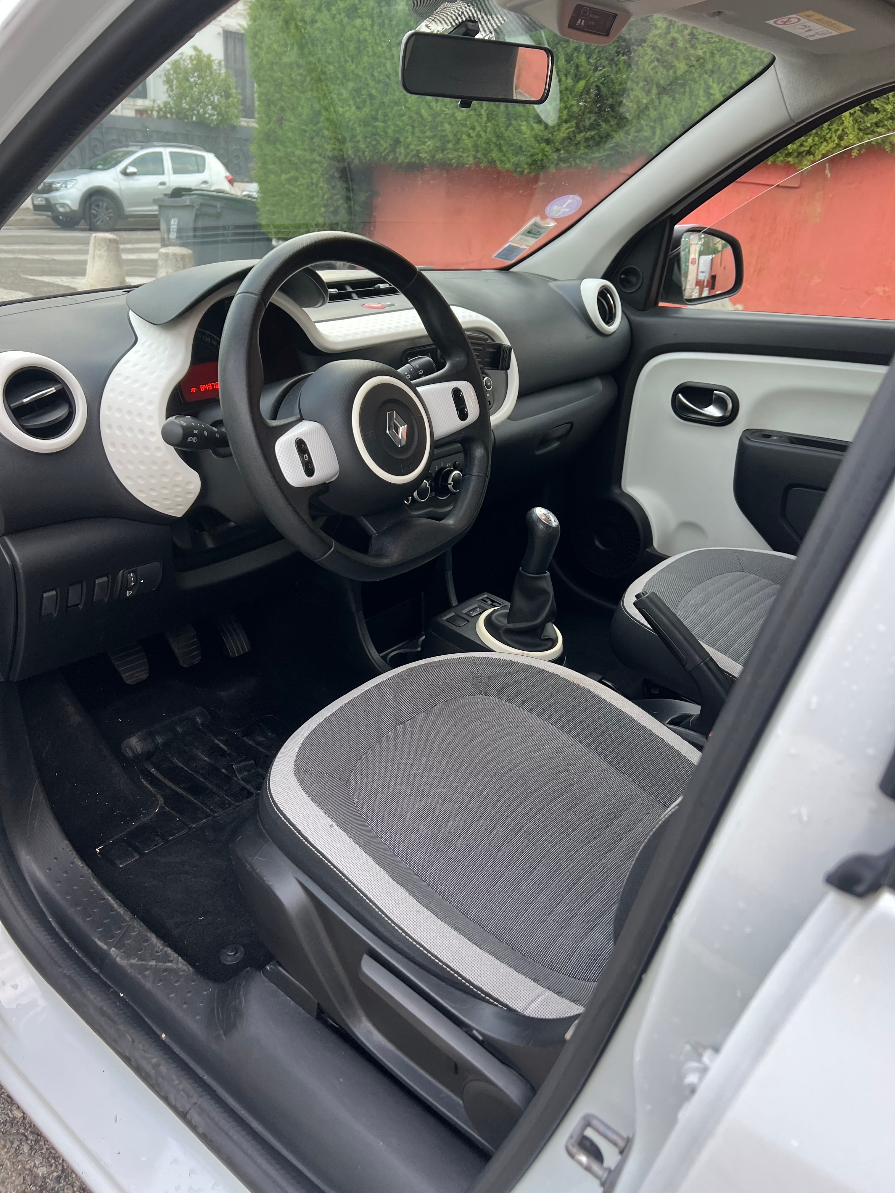 Renault Twingo III avec Audio Bluetooth