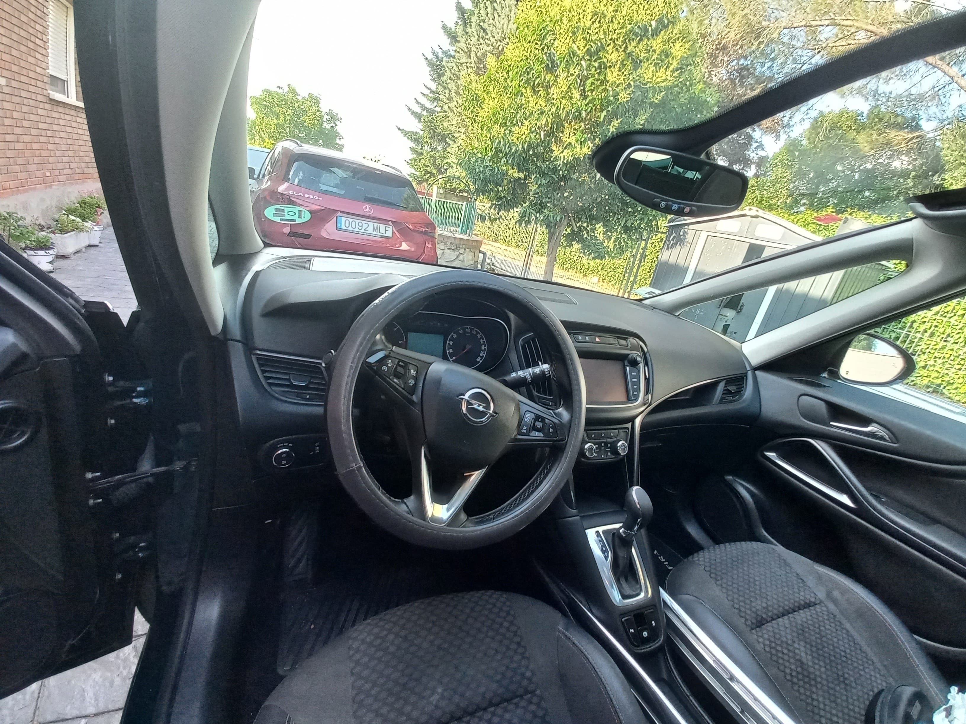 Opel Zafira met Cruise control