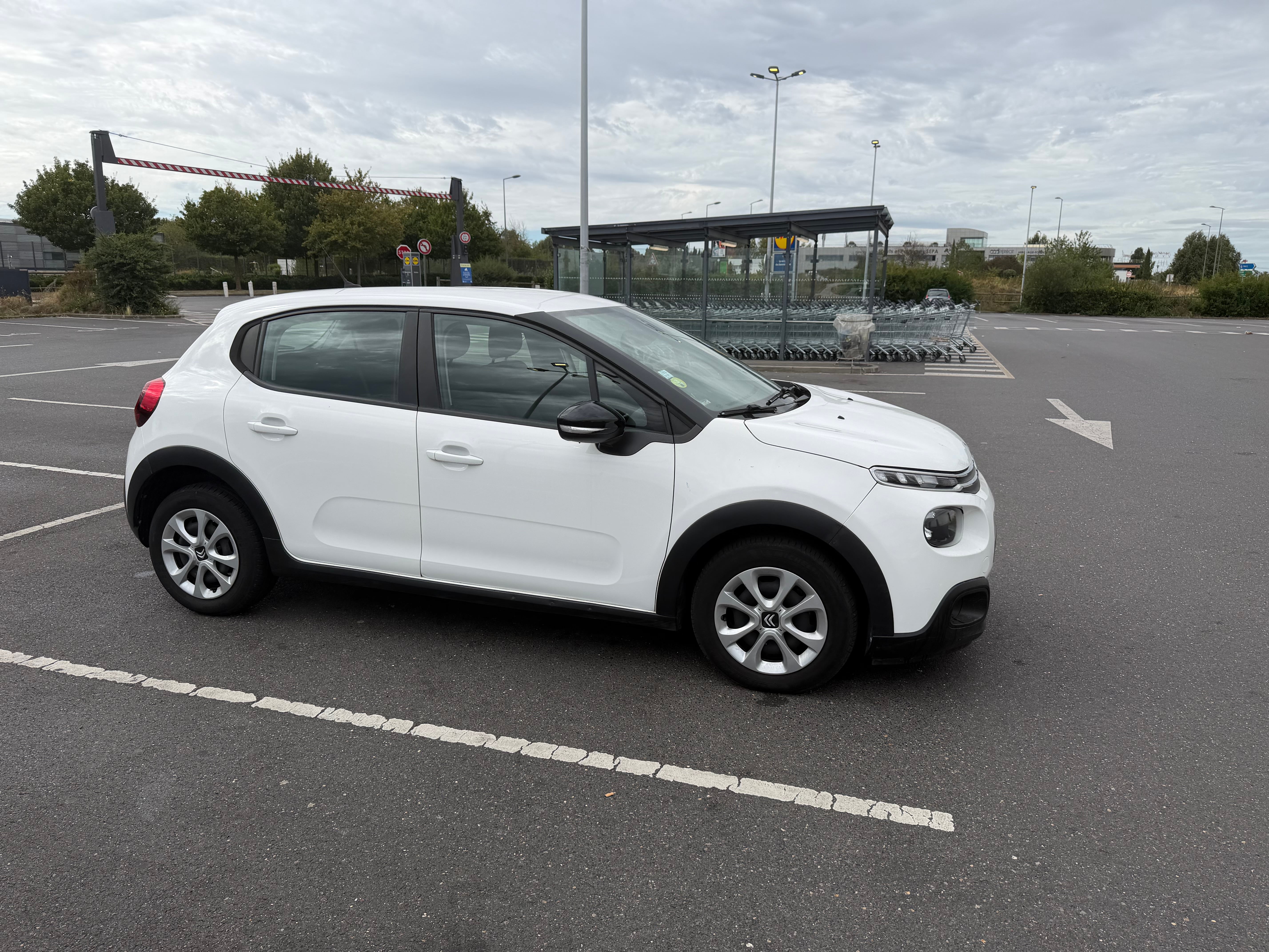 Citroen C3 with Air conditioning