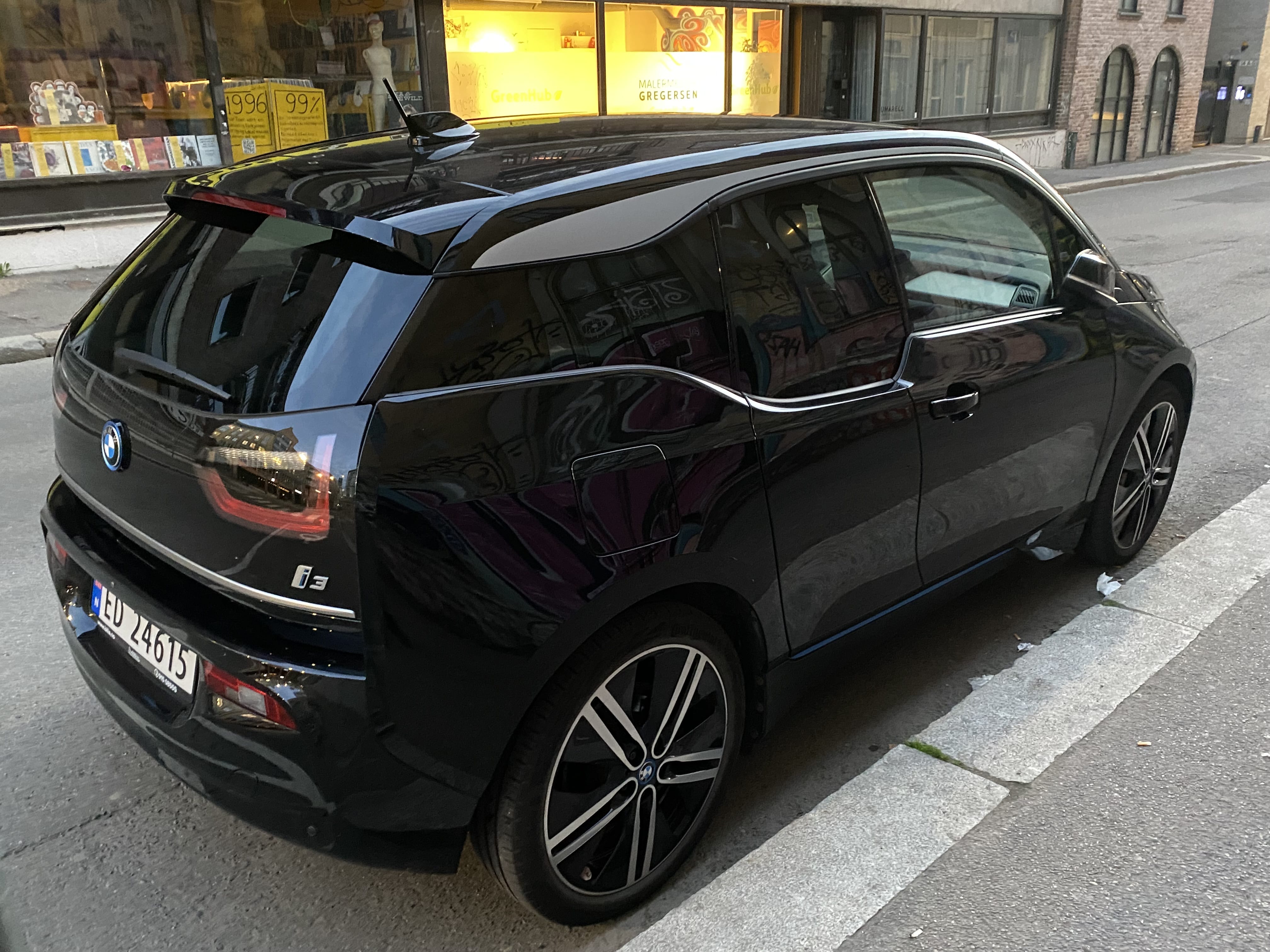 BMW i3 med Vinterdekk