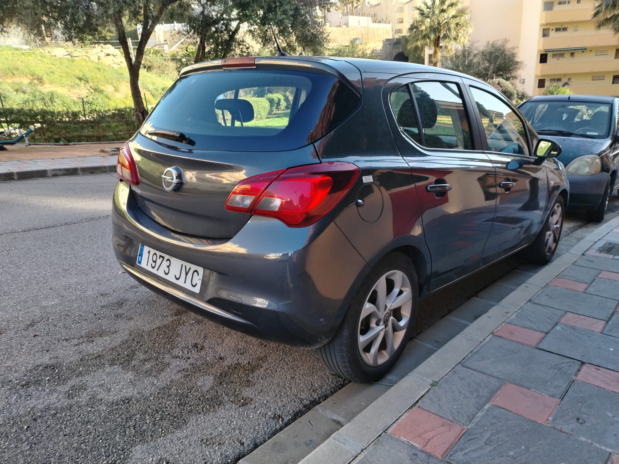 Opel Corsa CORSA 3 con Audio Bluetooth