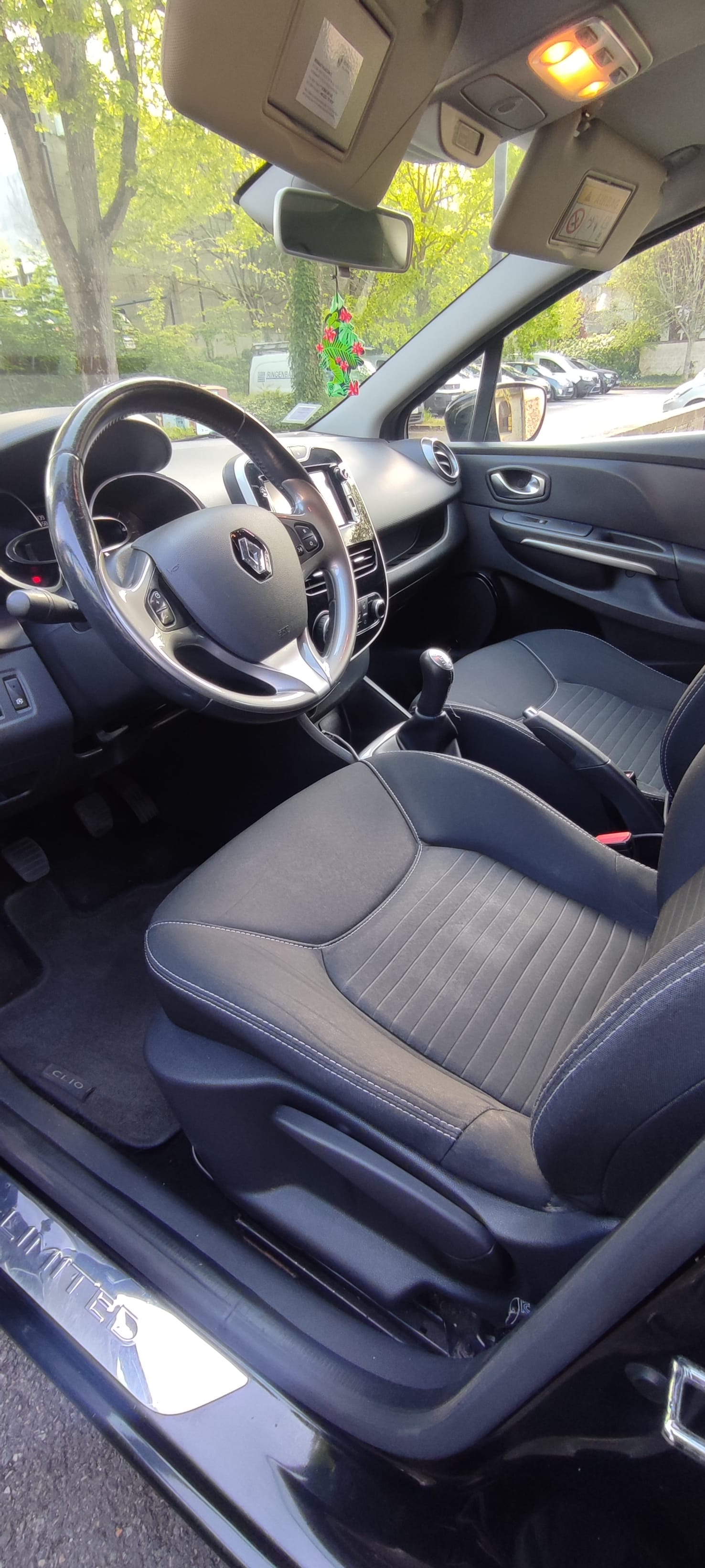 Renault Clio avec Audio Bluetooth