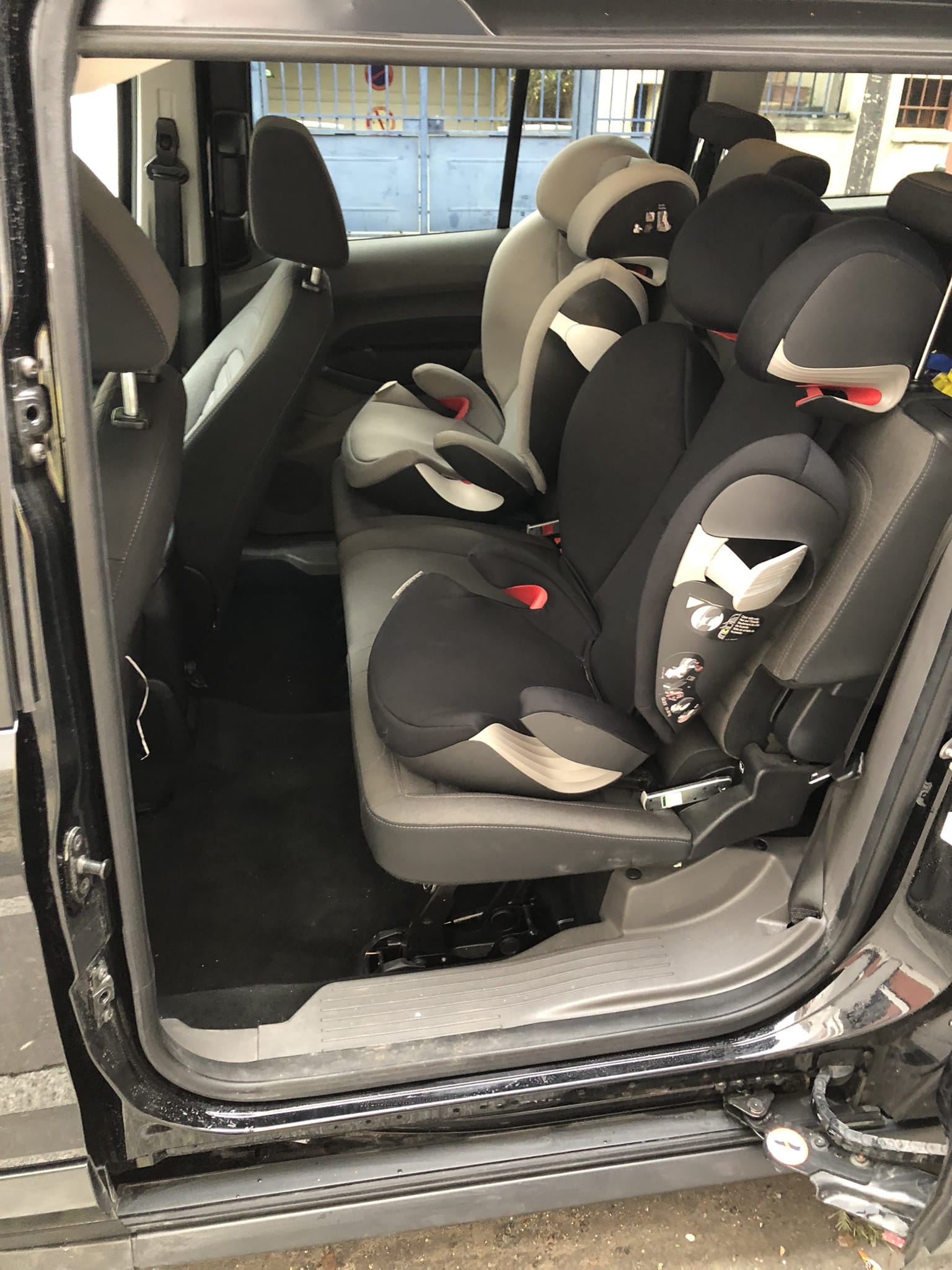 Ford Tourneo Connect avec Régulateur de vitesse
