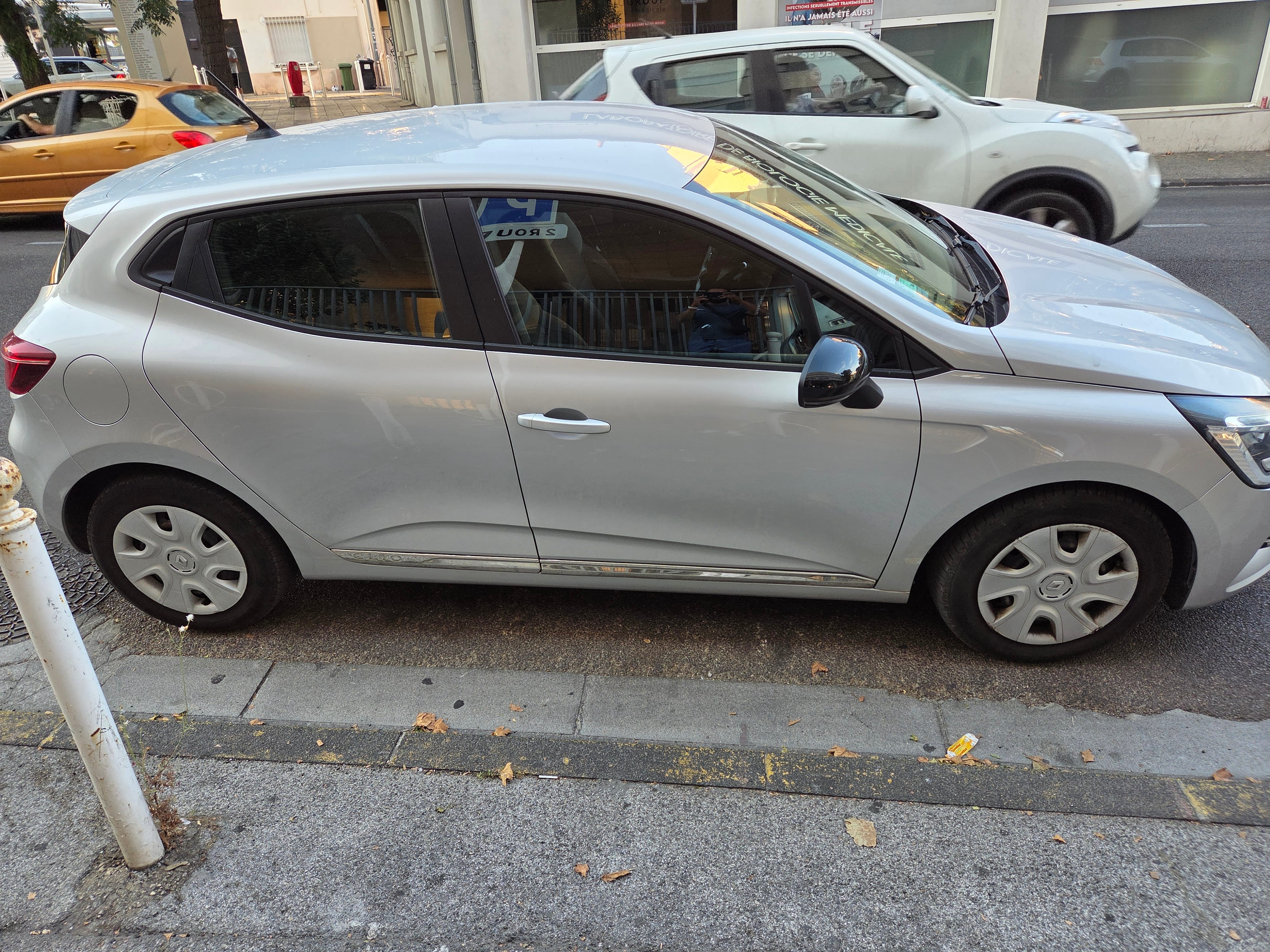 Renault Clio avec Climatisation