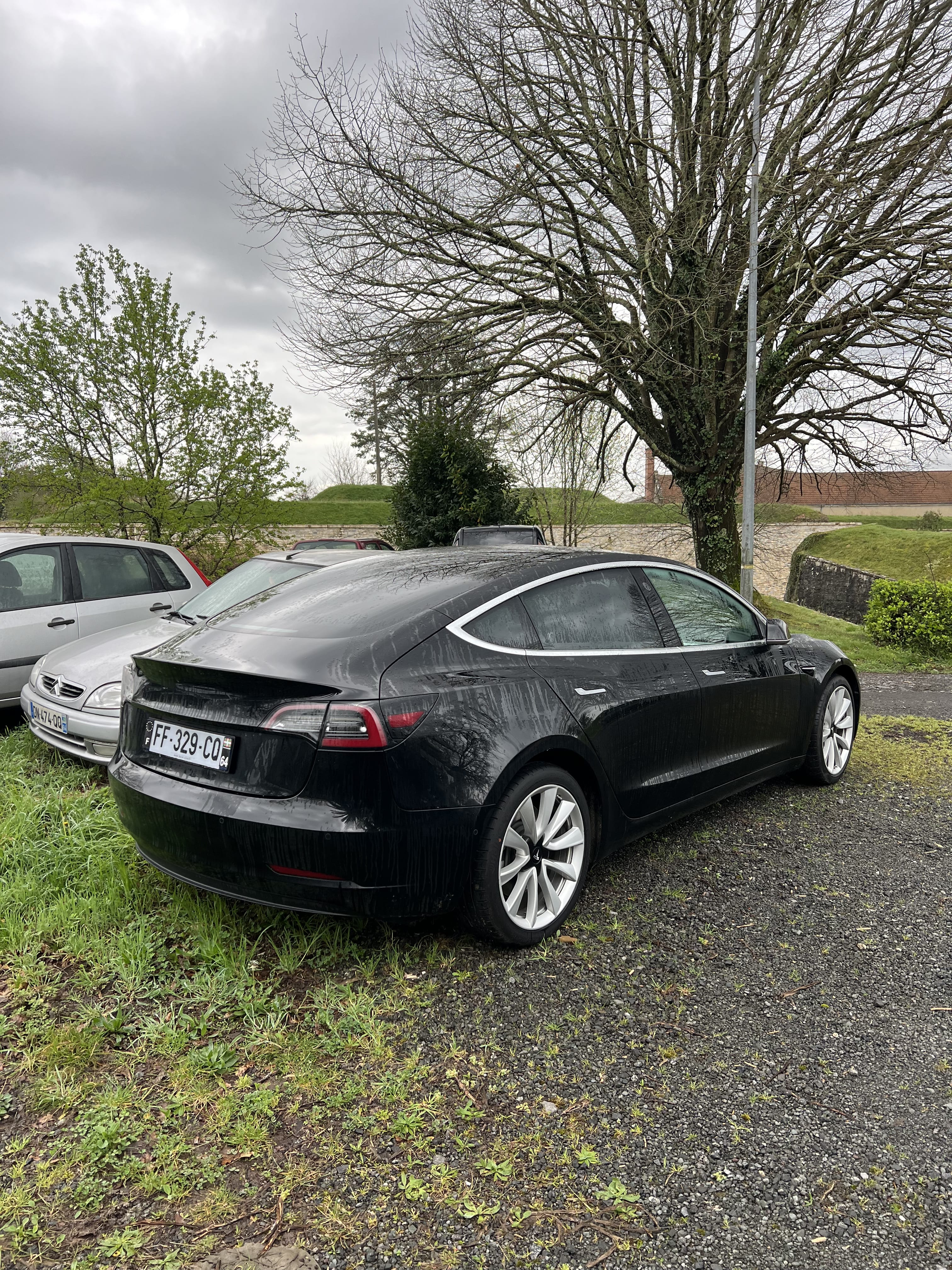 Tesla Model 3 Long Range avec GPS