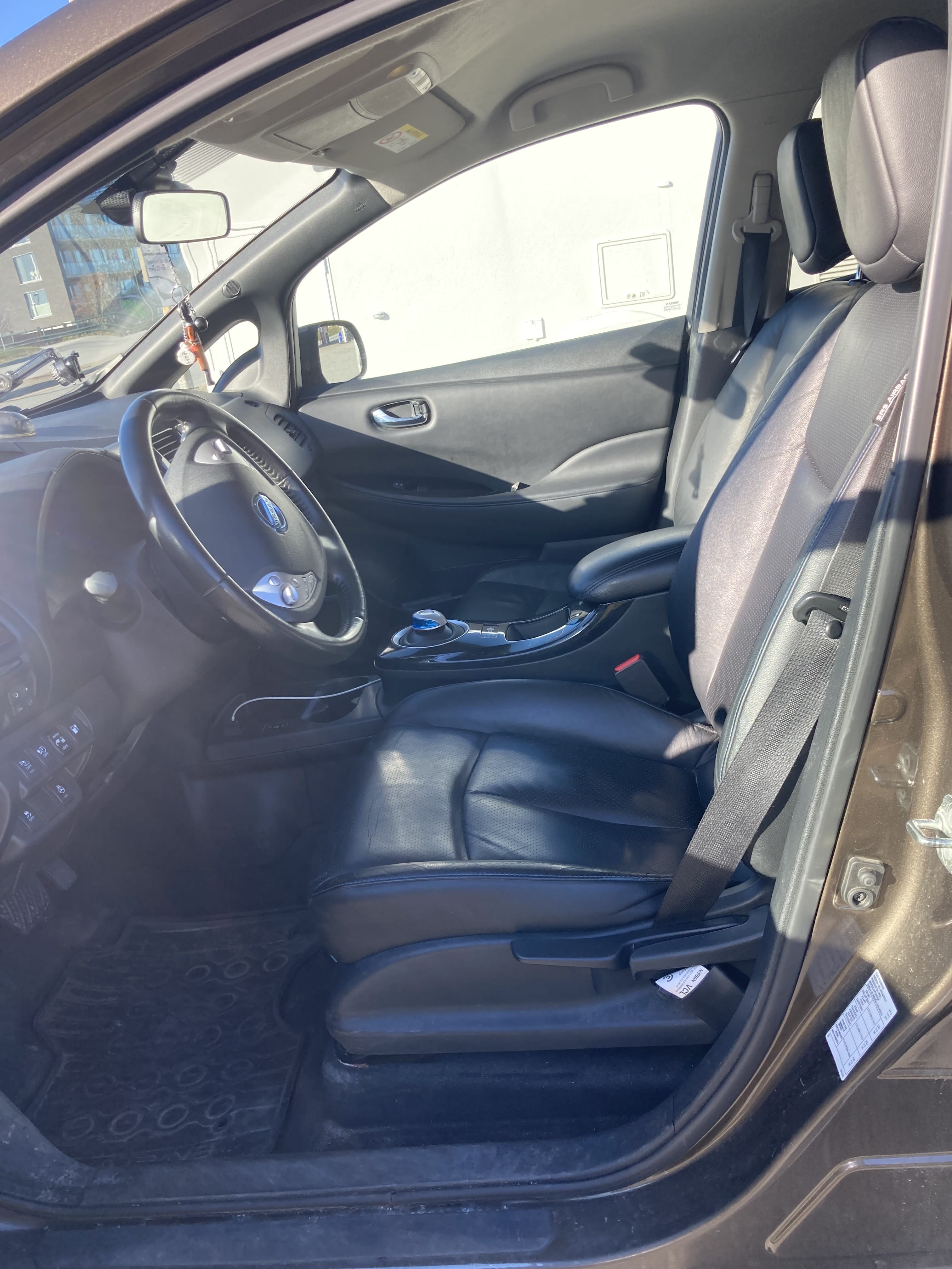 Nissan Leaf, 2016, Electric, automatic