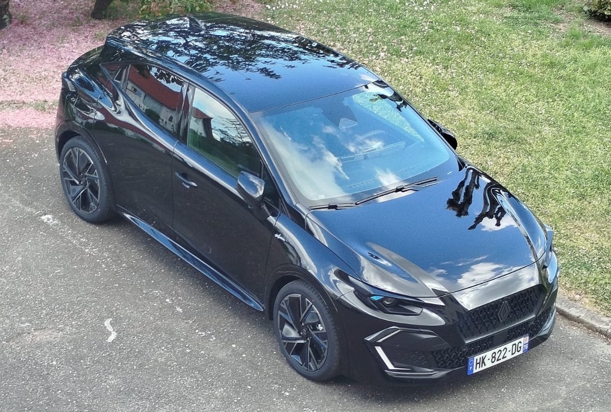 Renault Clio E-tech avec Caméra de recul