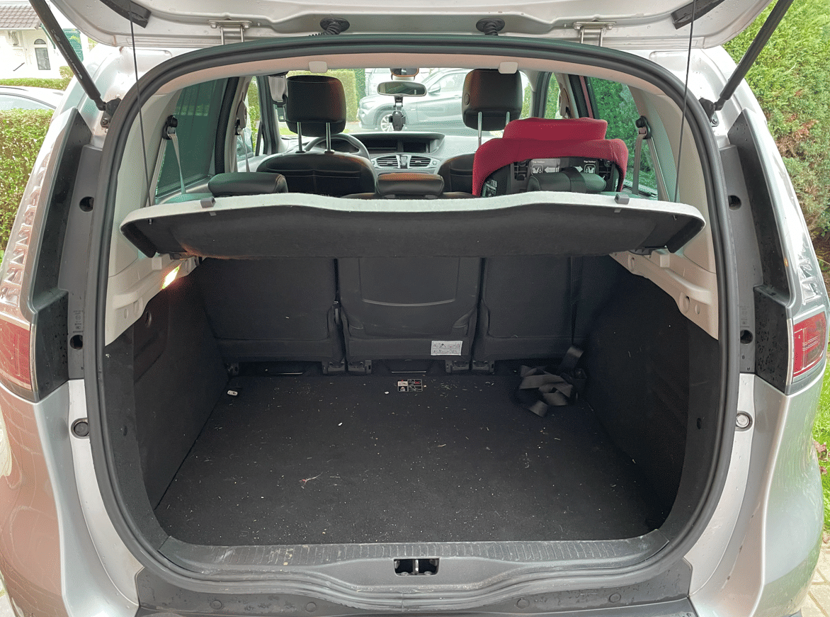 Renault Scenic avec Siège bébé