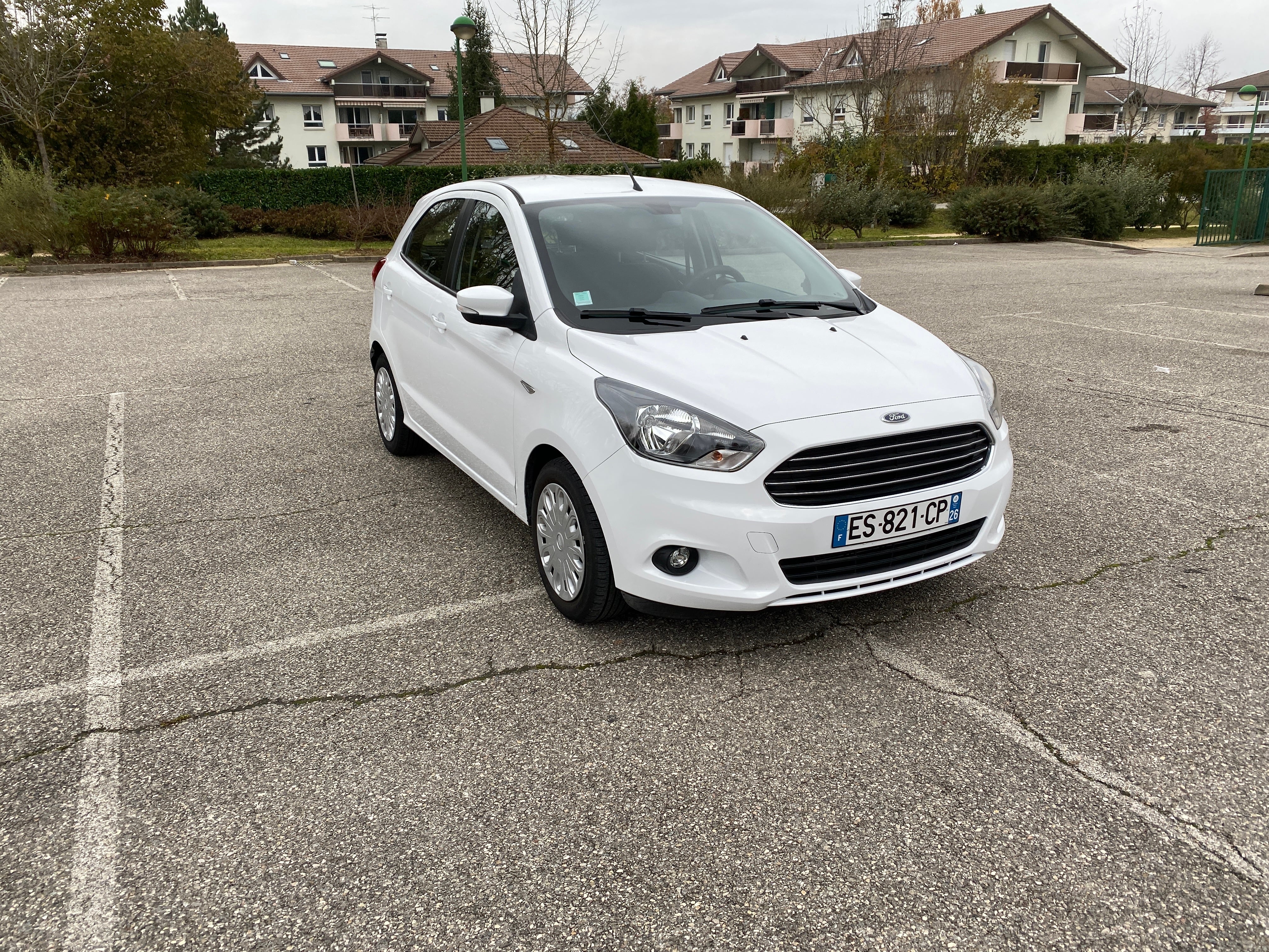 Ford KA+ avec Climatisation