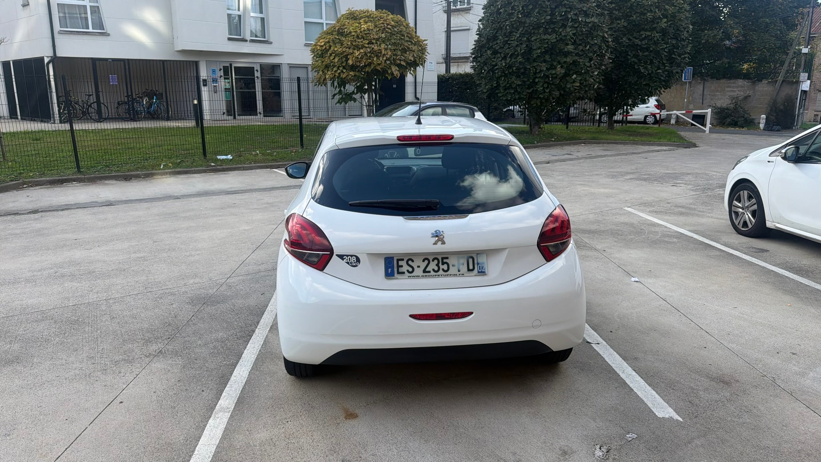 Peugeot 208 avec Climatisation