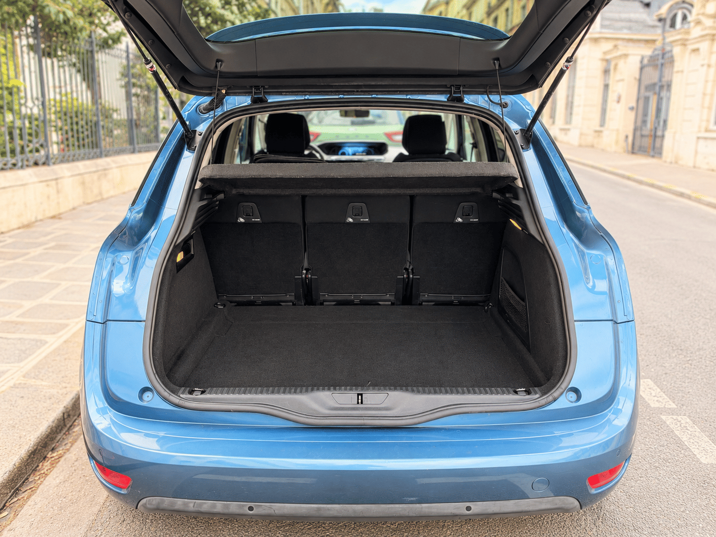 Citroen C4 Picasso avec Entrée audio / iPod