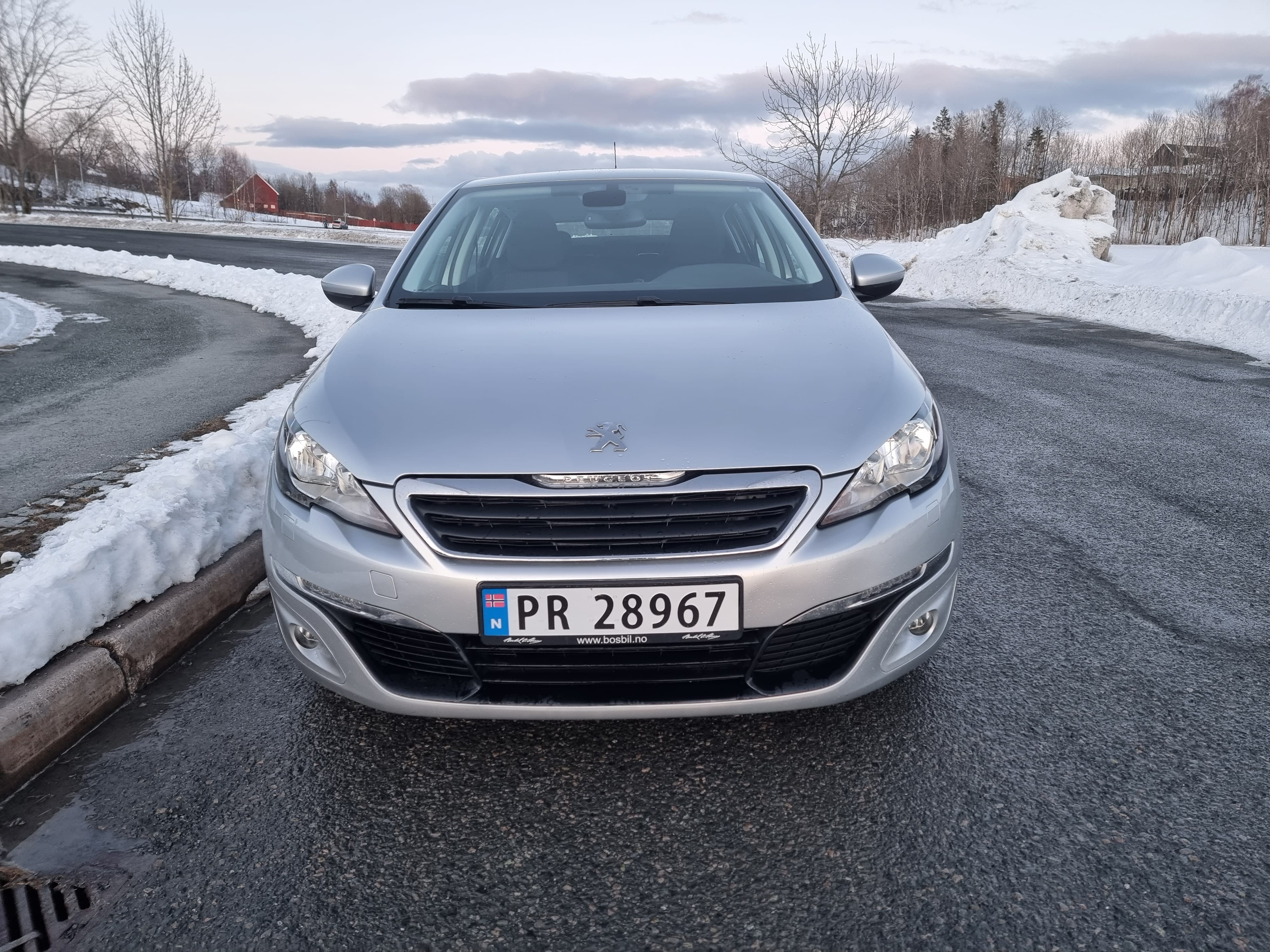 Peugeot 308 131hk med Aircondition