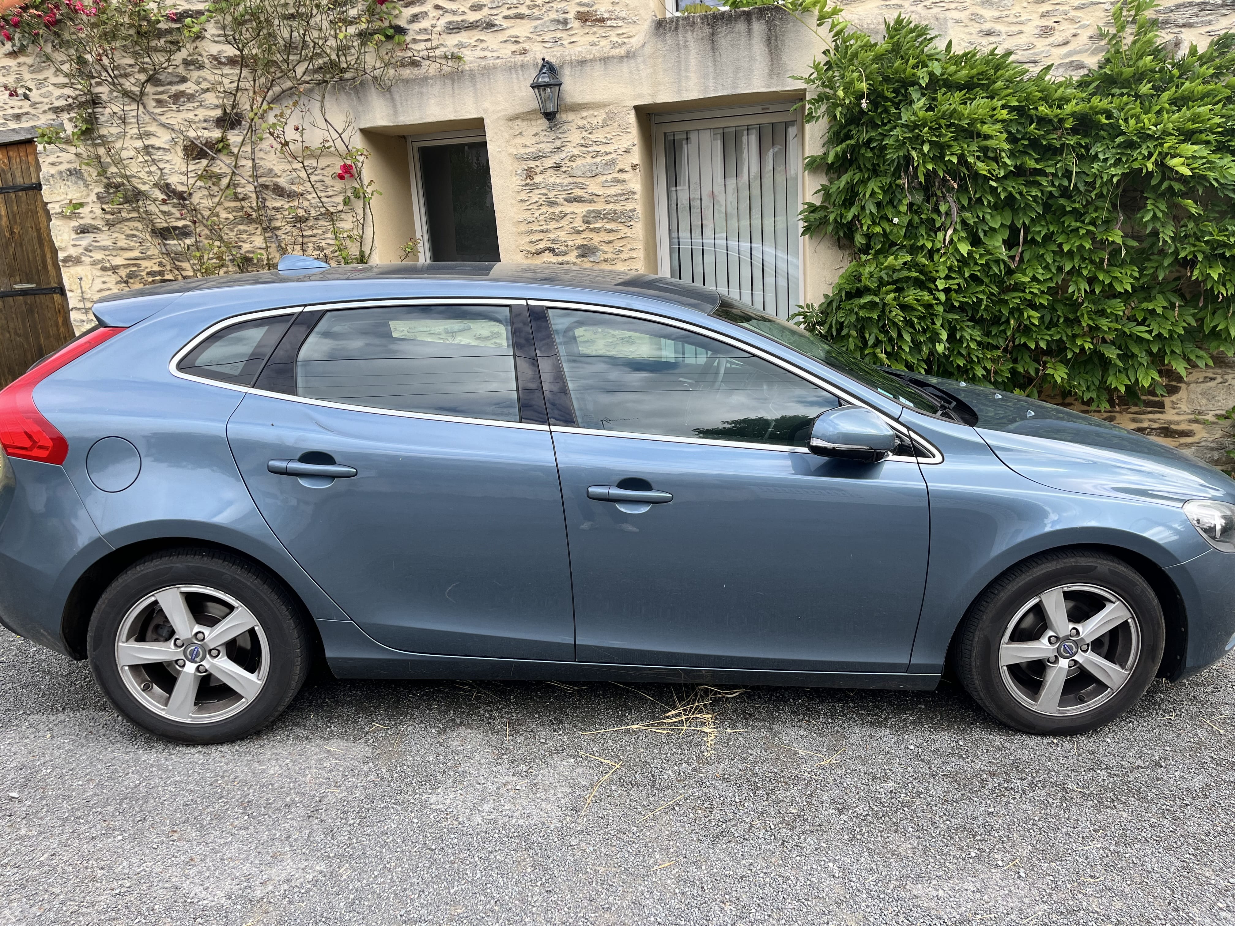 Volvo V40 avec Climatisation