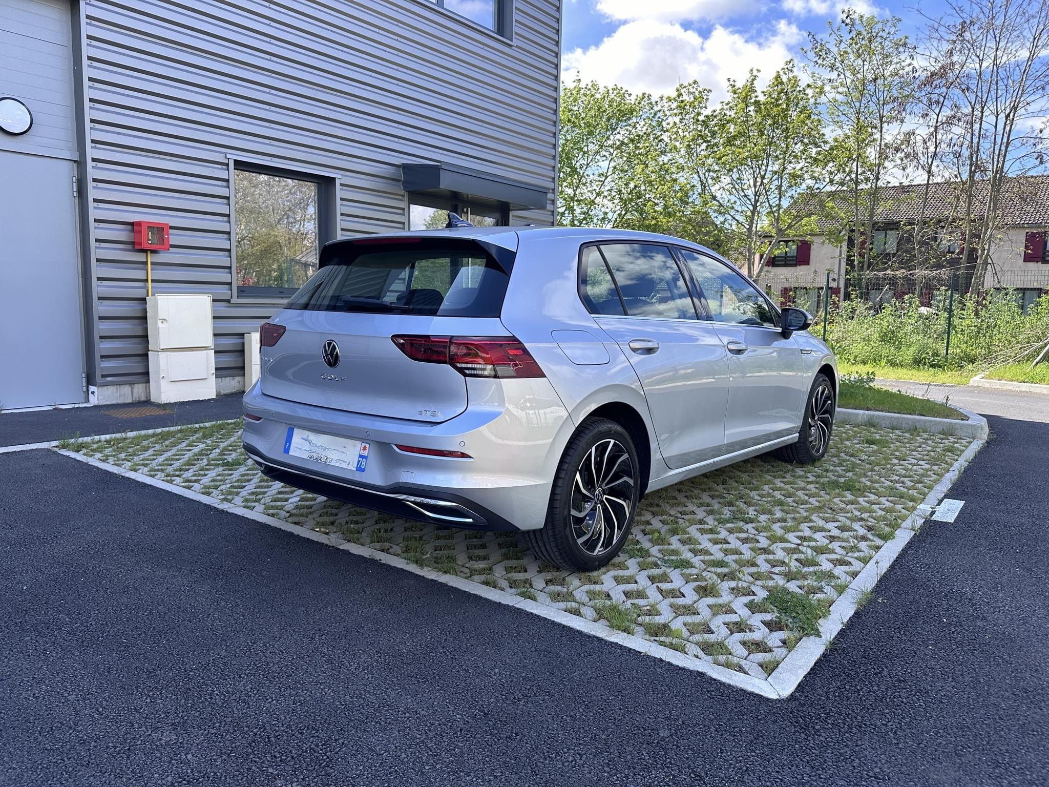 Volkswagen Golf A8 1.5 ETSI MILD HYBRID 130 CH DSG7 STYLE avec Audio Bluetooth