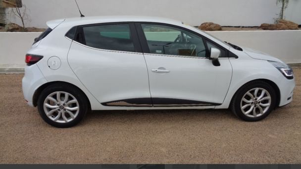 Renault Clio avec Climatisation