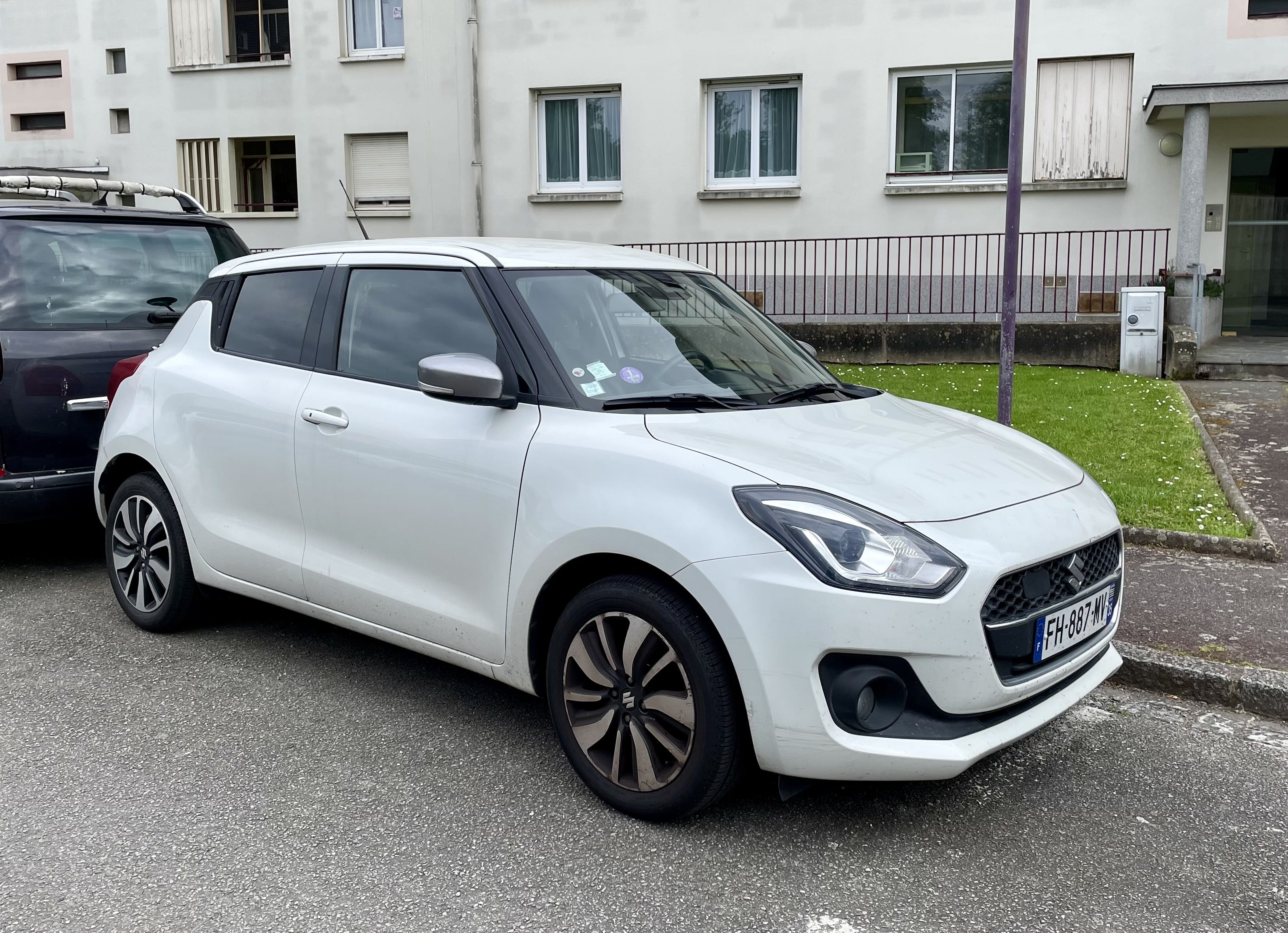 Suzuki Swift, 2019, Essence 95