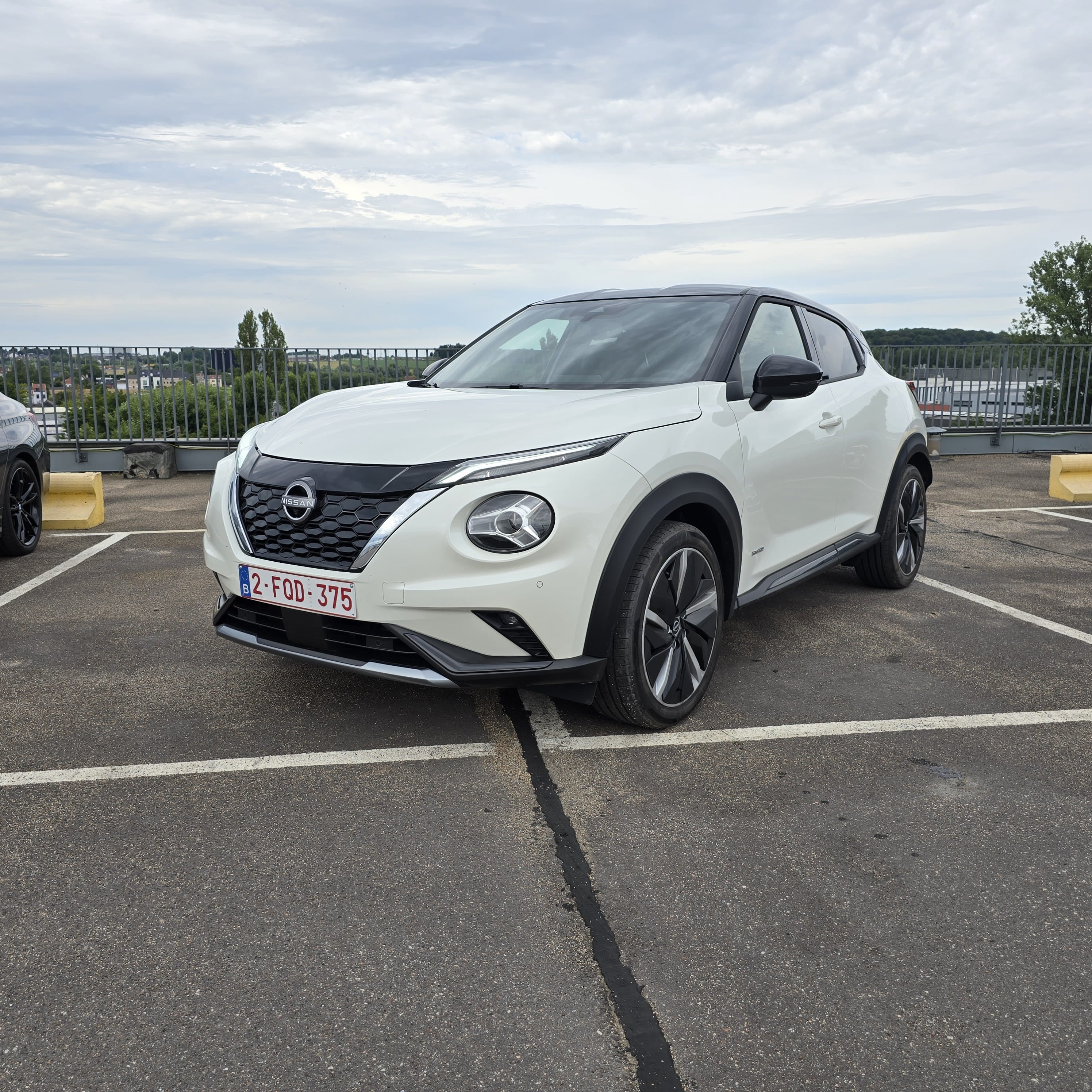Nissan Juke N-Design Hybride, 2024, Euro 95 (E10) / Électrique (hybride), automatique