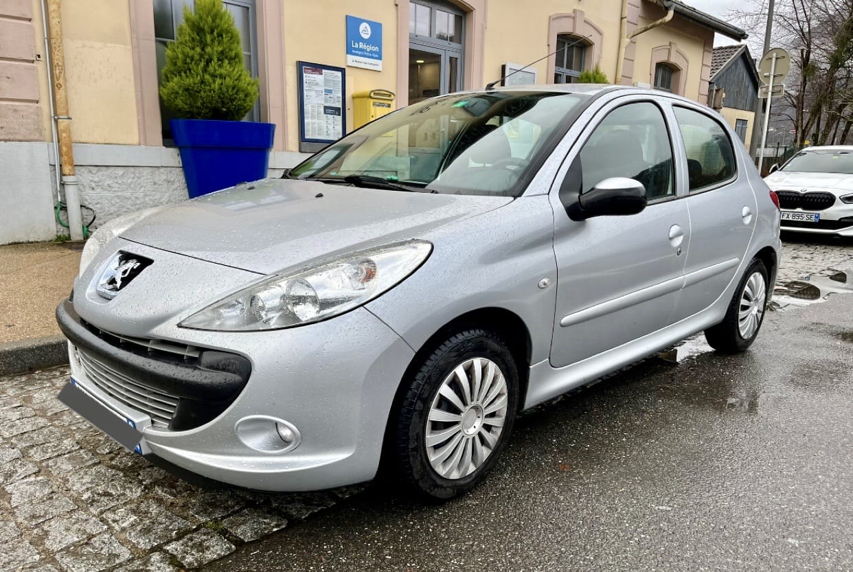 Peugeot 206+ avec Climatisation