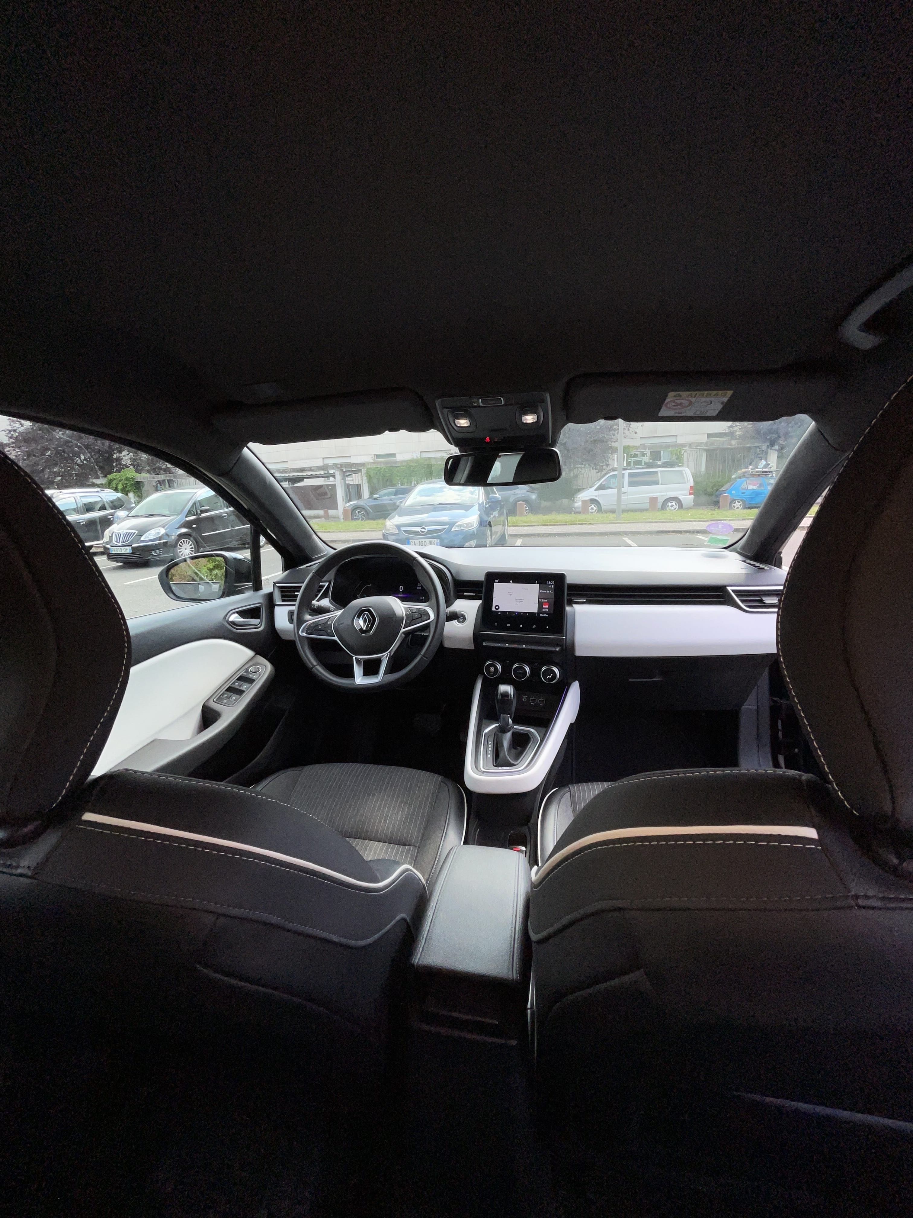 Renault Clio E-tech avec Régulateur de vitesse