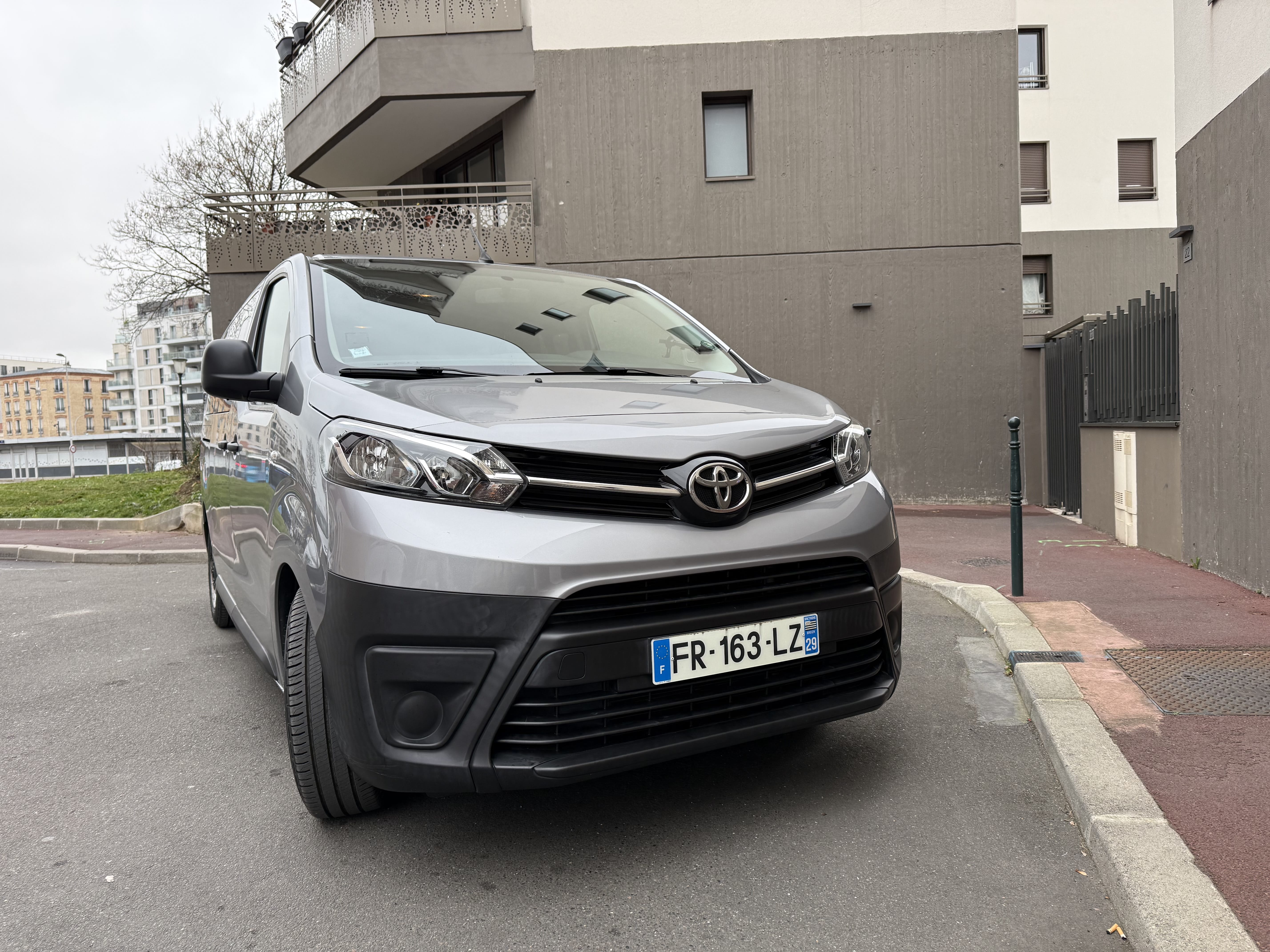 Toyota Proace Combi - 9 places avec Régulateur de vitesse