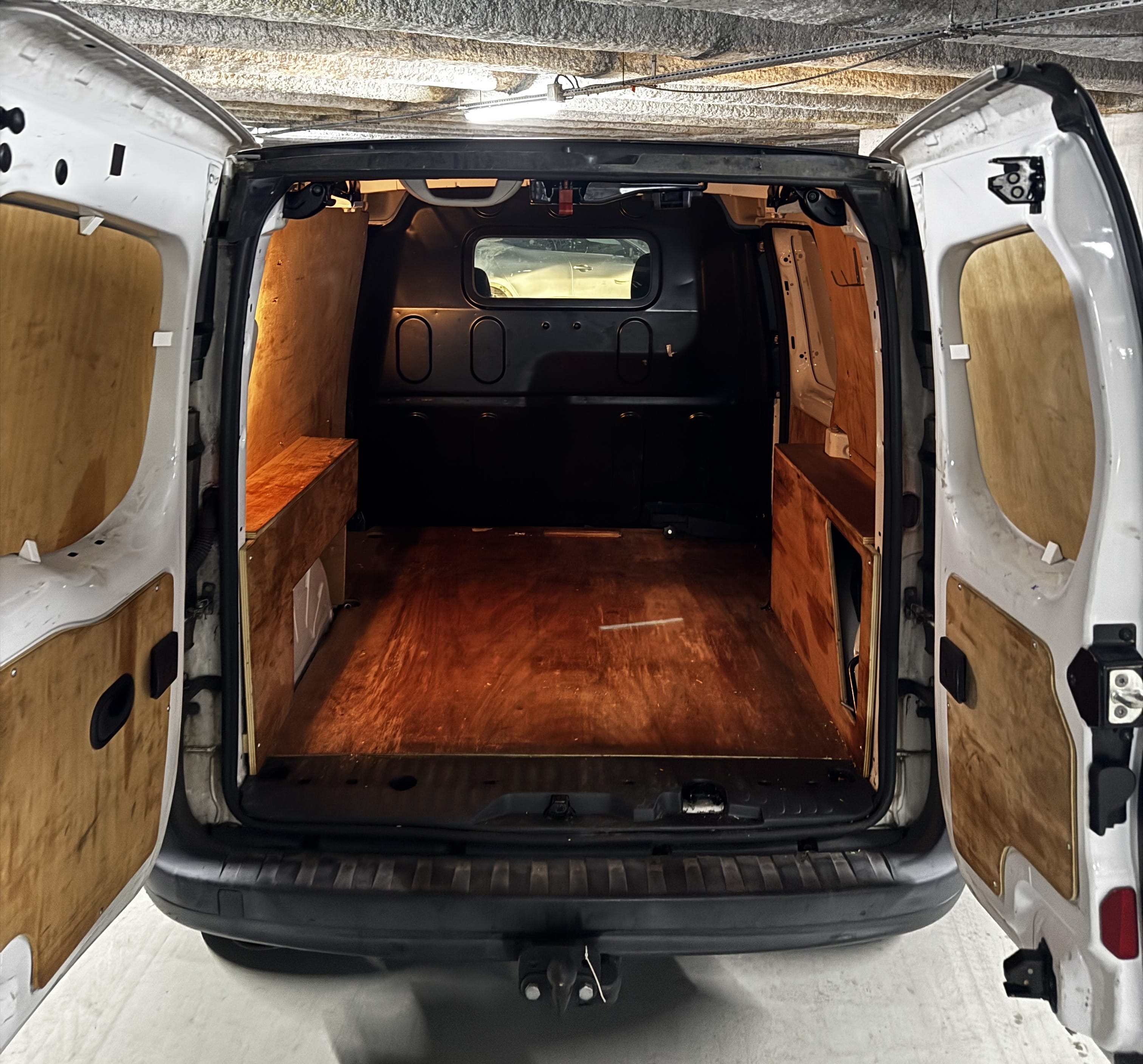 Renault Kangoo Fourgon avec Autoradio