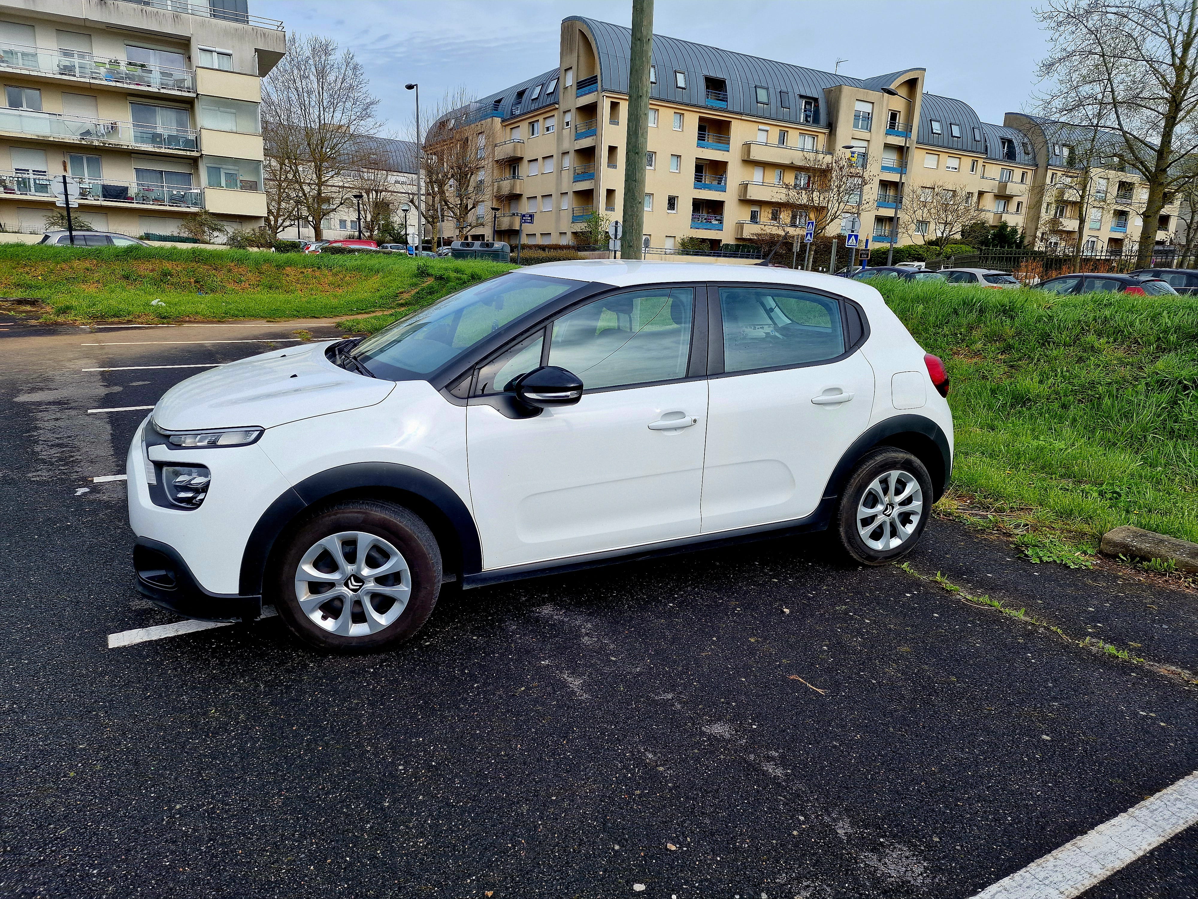 Citroen C3 avec Siège bébé