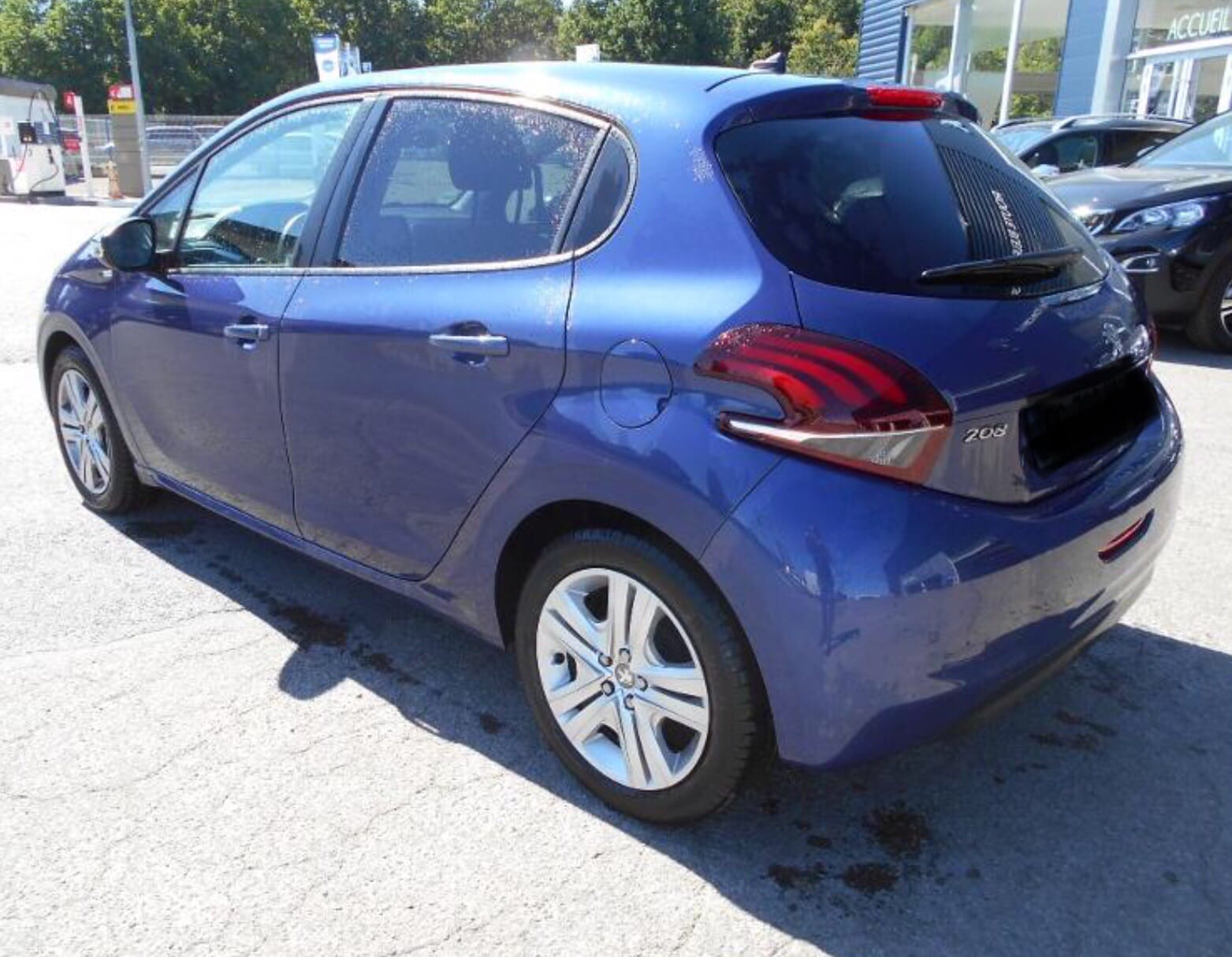 Peugeot 208 avec Climatisation