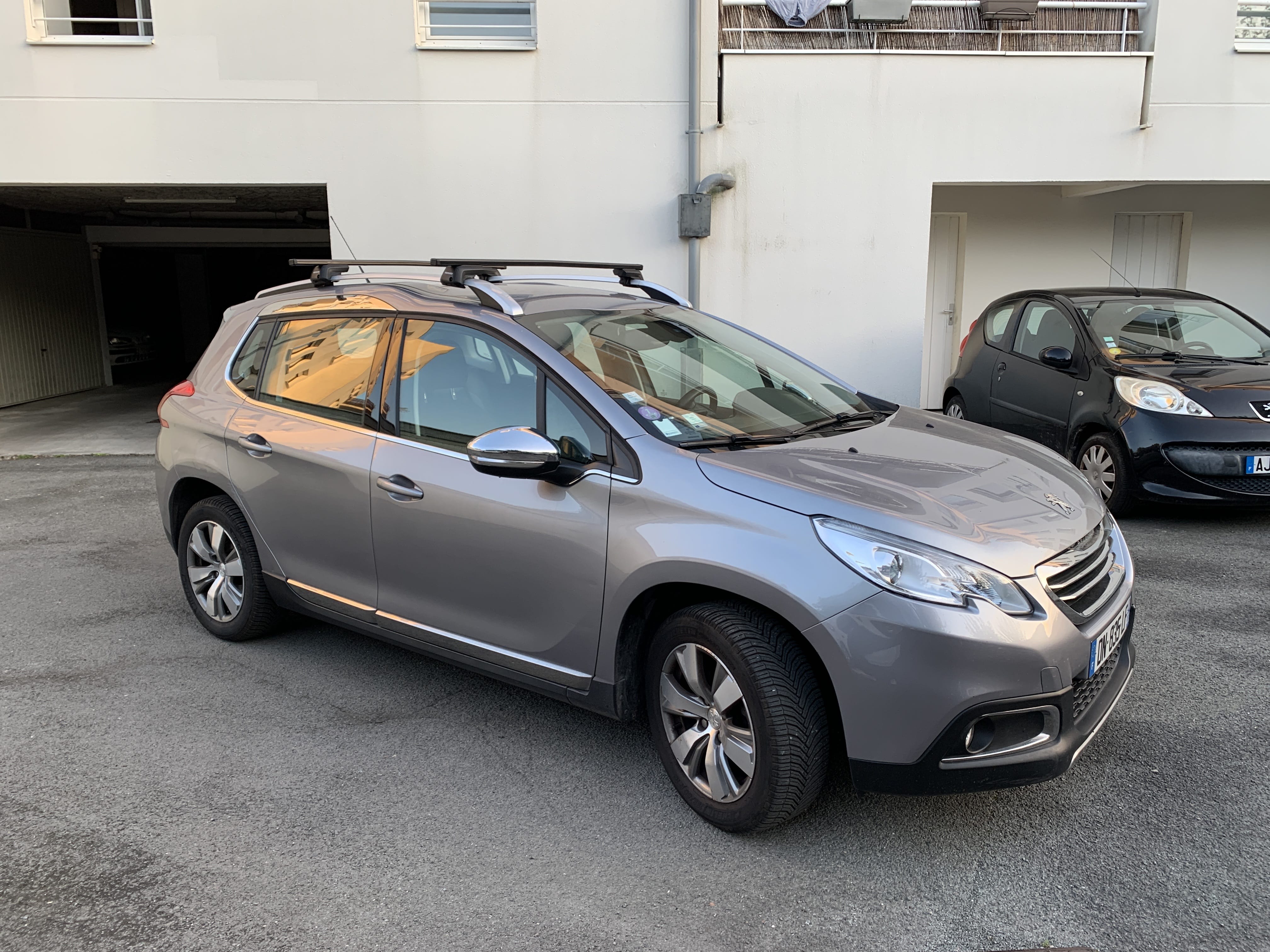 Peugeot 2008 avec Entrée audio / iPod