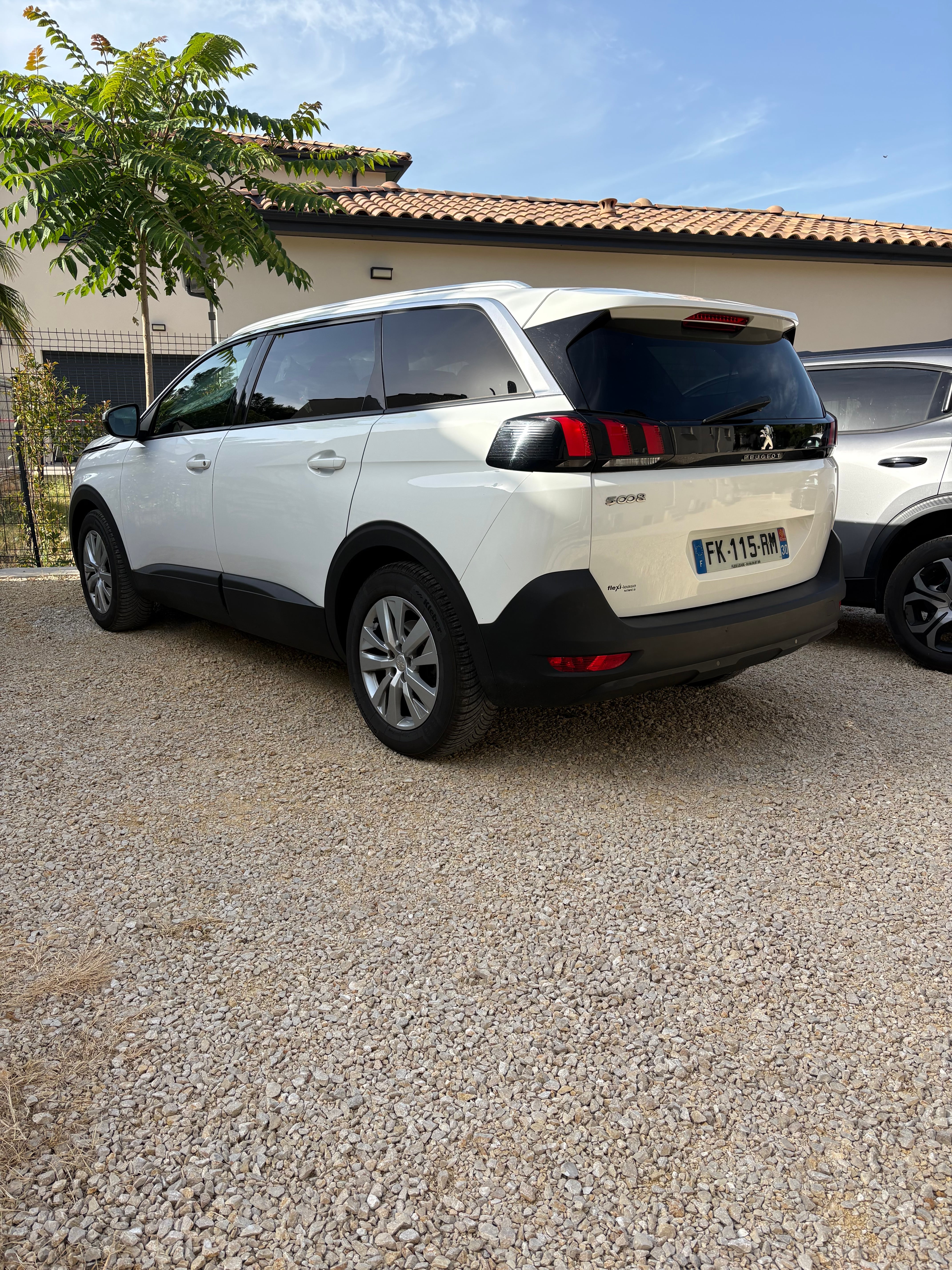 Peugeot 5008 avec Climatisation