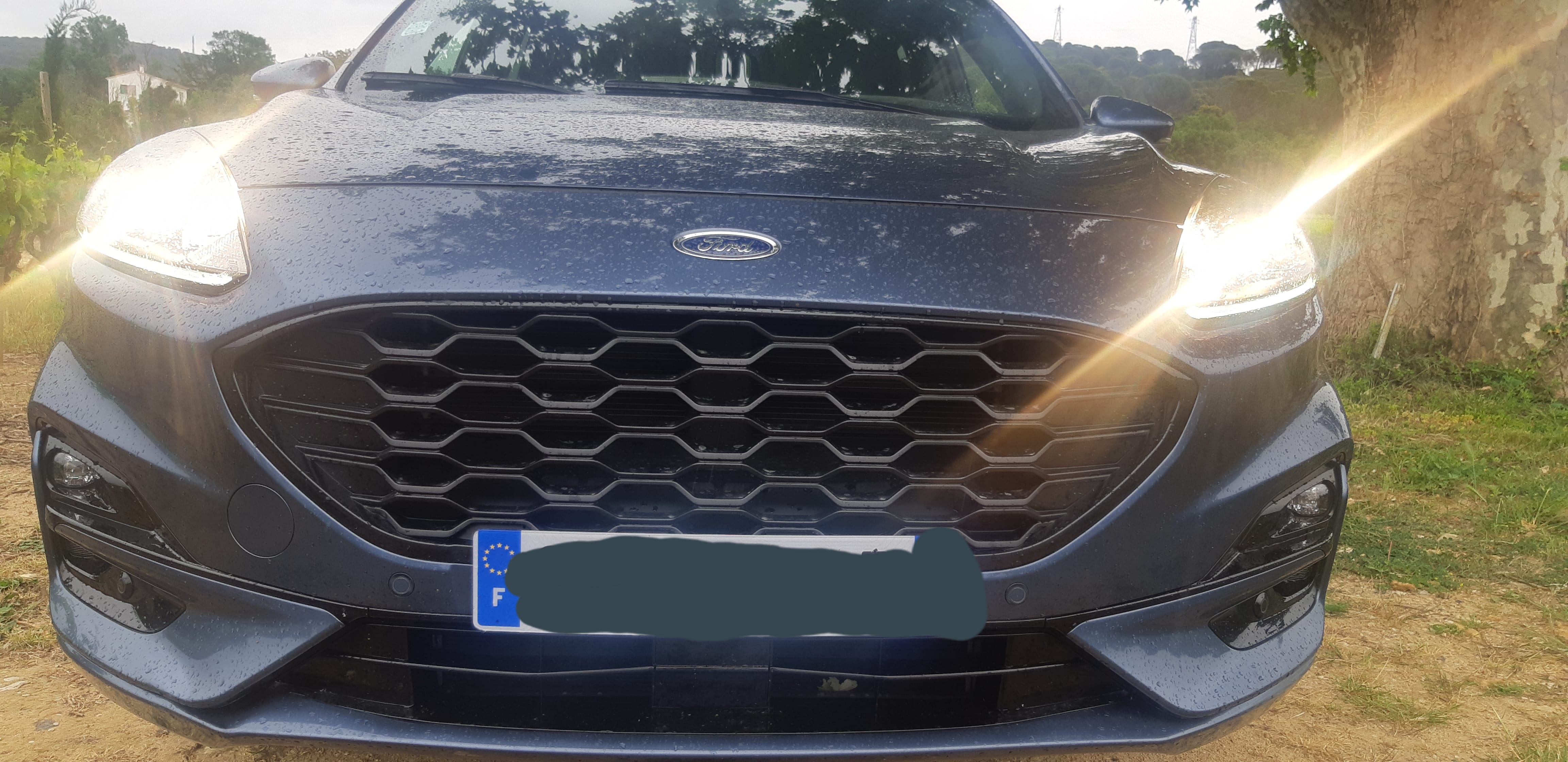 Ford Kuga 2.5L Hybride E85 190cv finition ST LINE avec Régulateur de vitesse