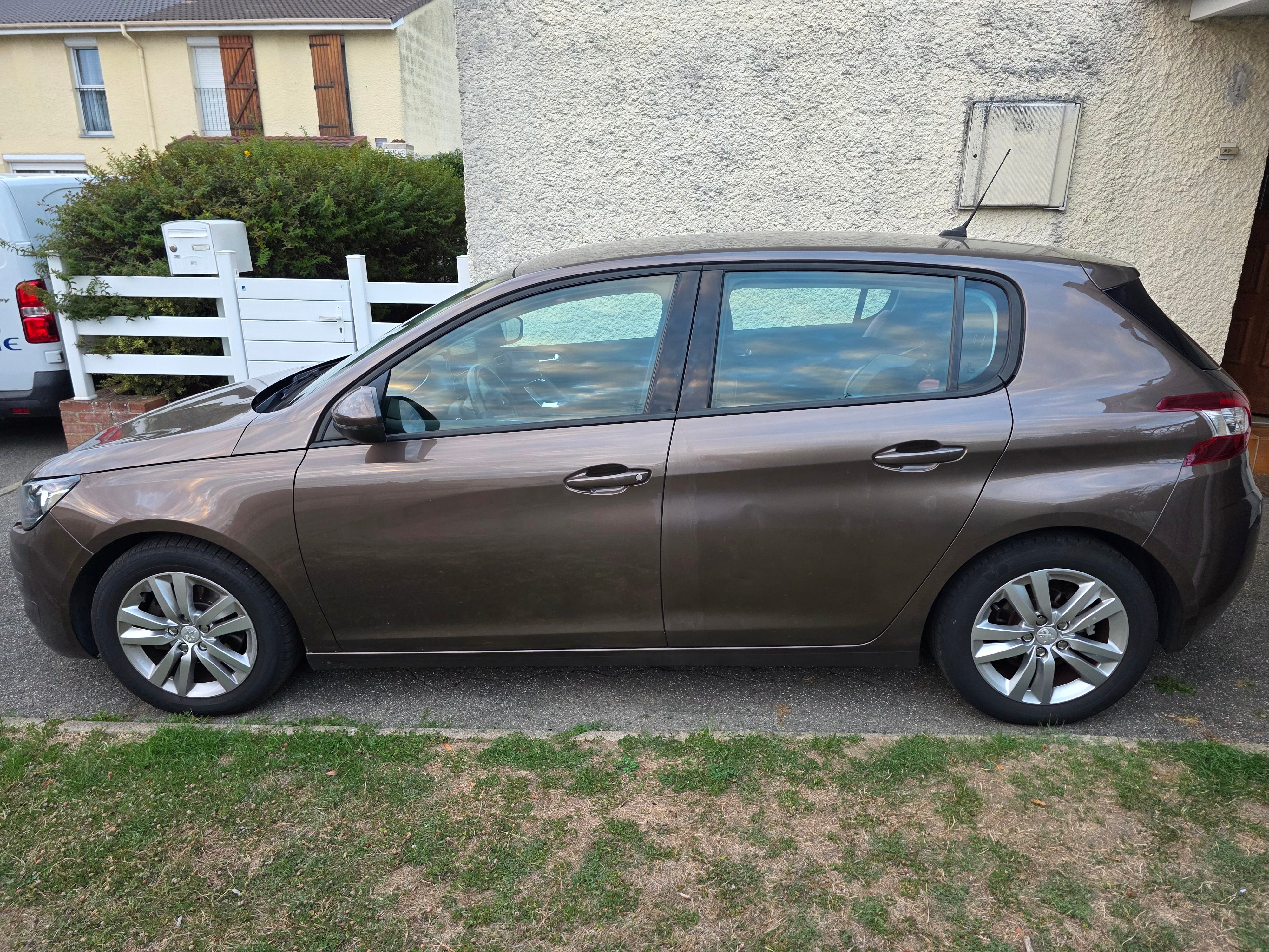 Peugeot 308 avec Climatisation