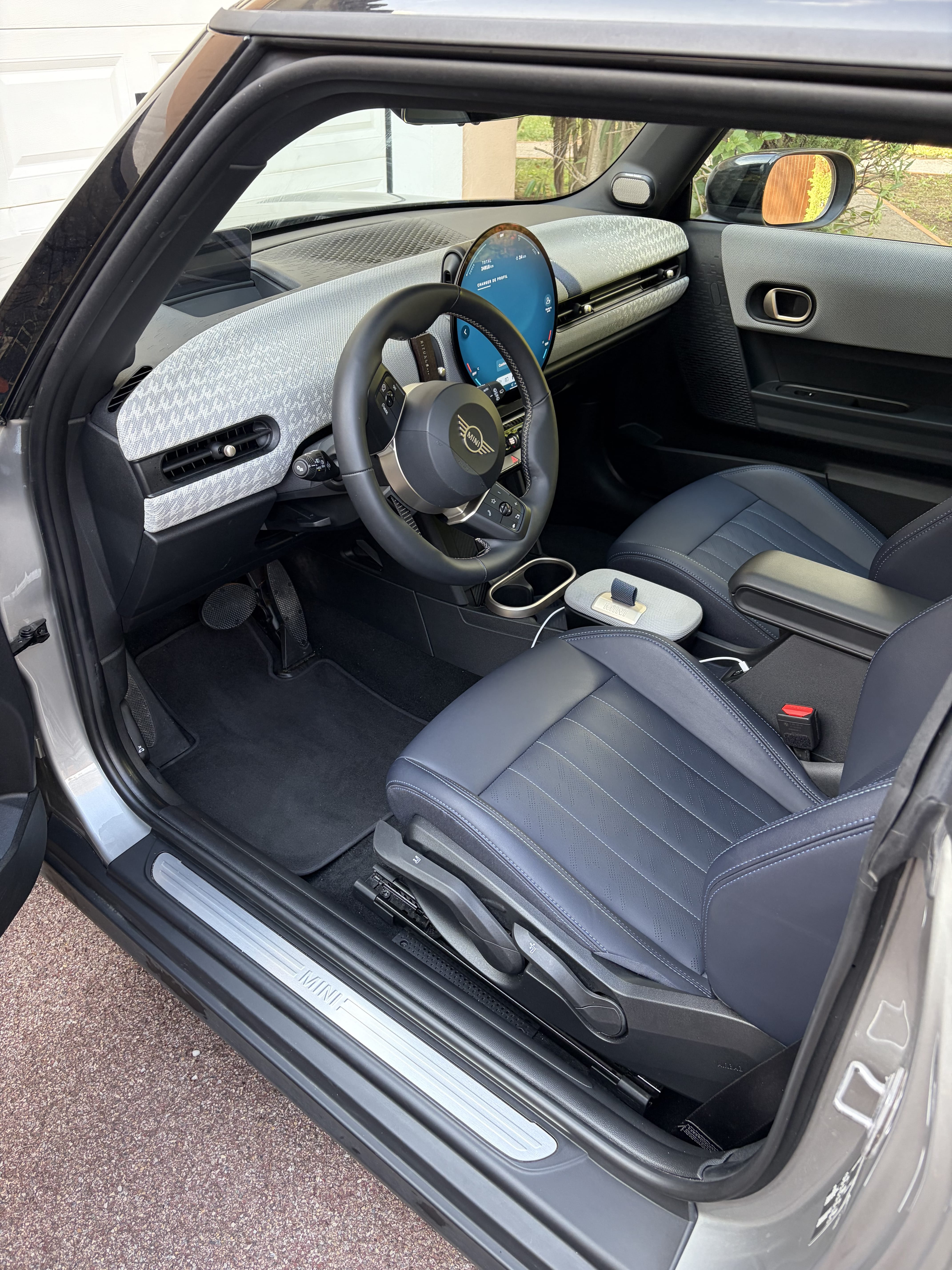 Mini Cooper 3 portes avec Climatisation