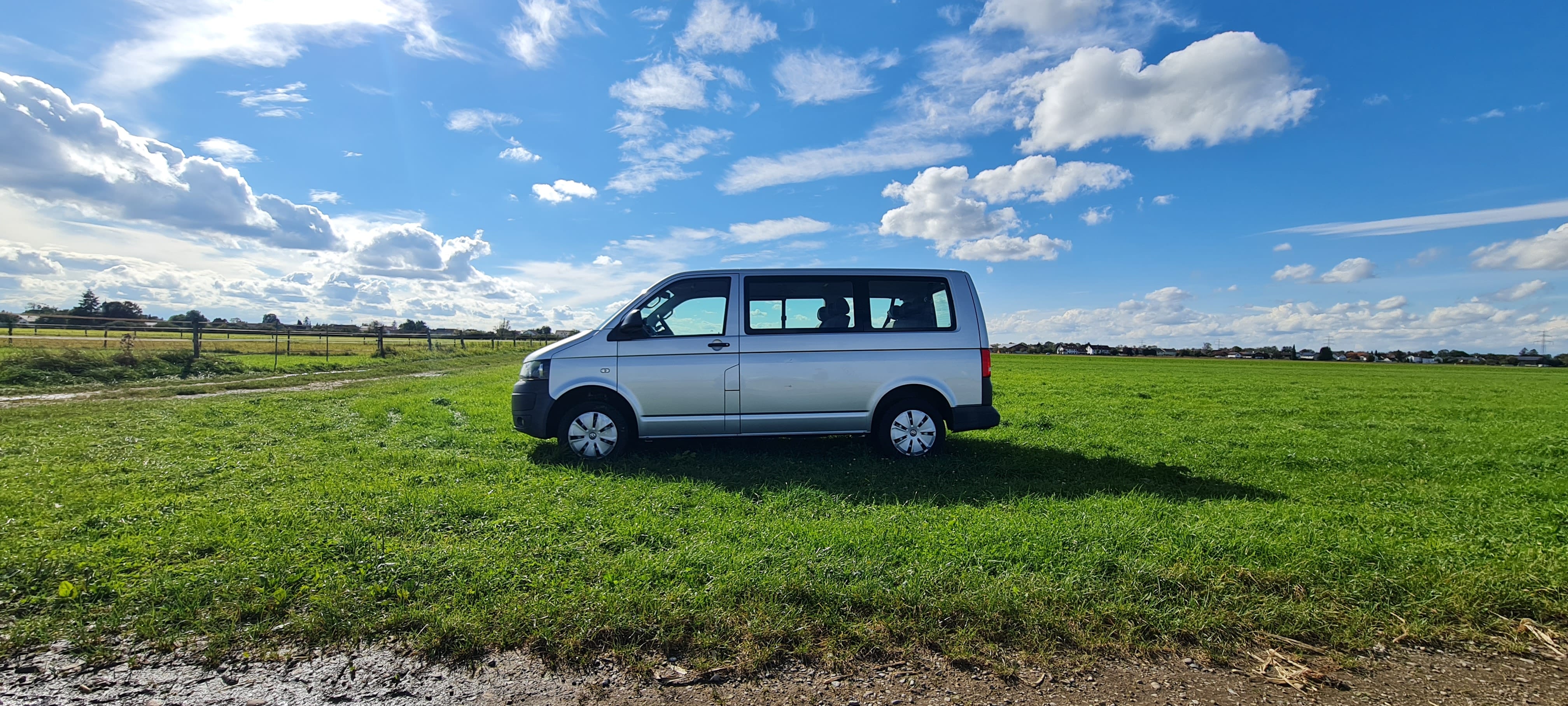 Volkswagen Caravelle mit Klimaanlage