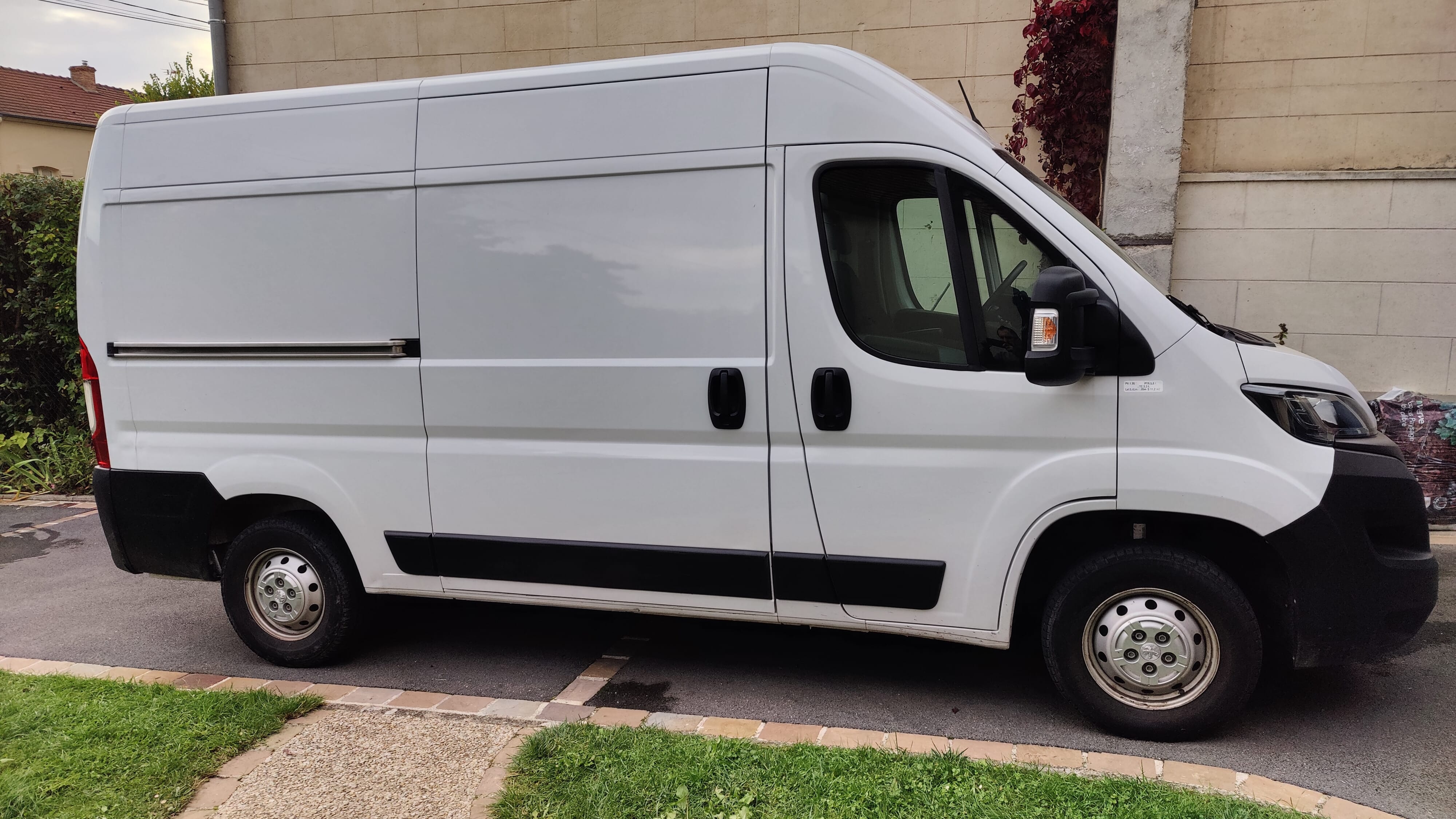 Peugeot Boxer 140 Ch avec Climatisation