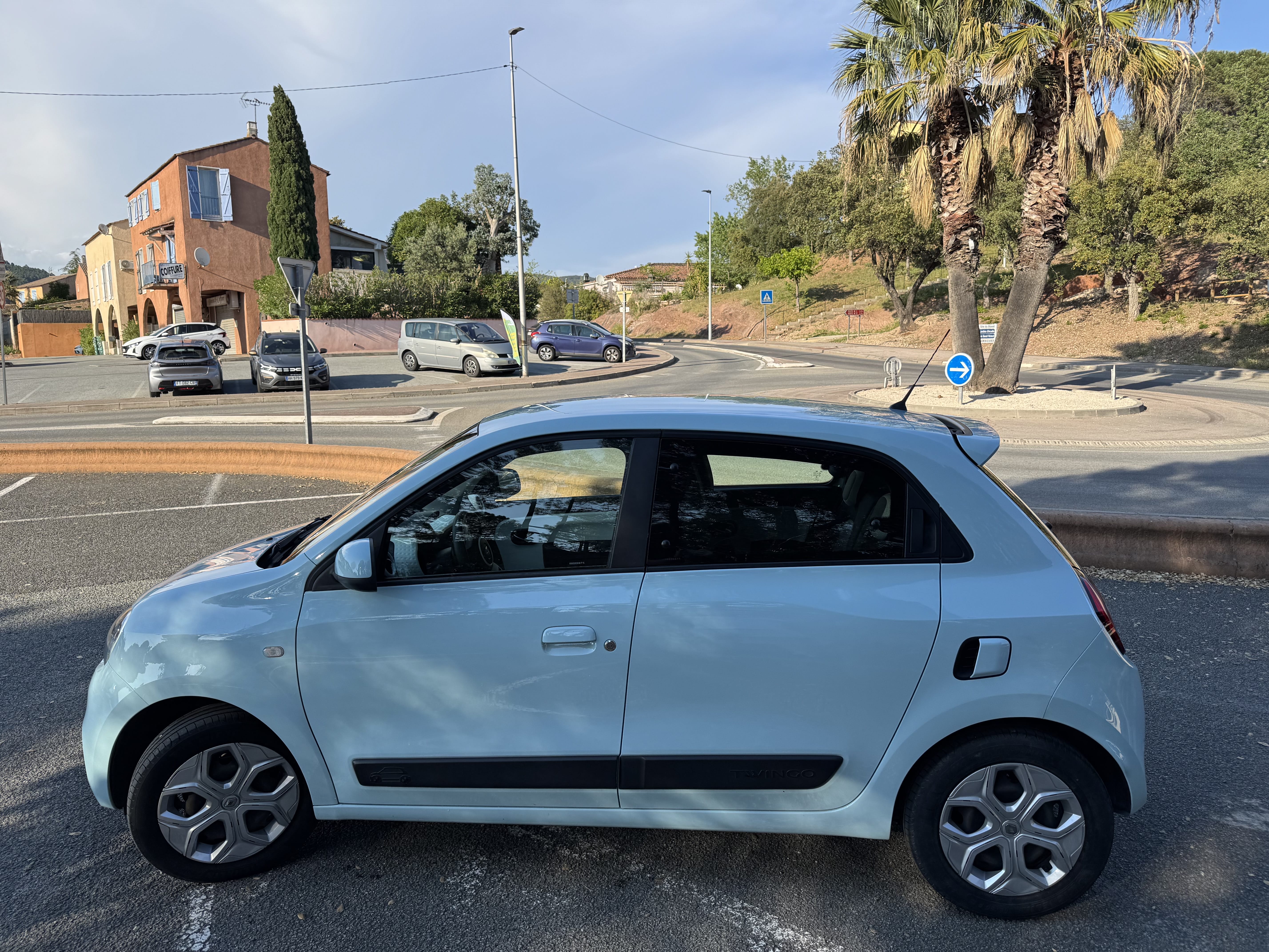 Renault Twingo III avec Régulateur de vitesse