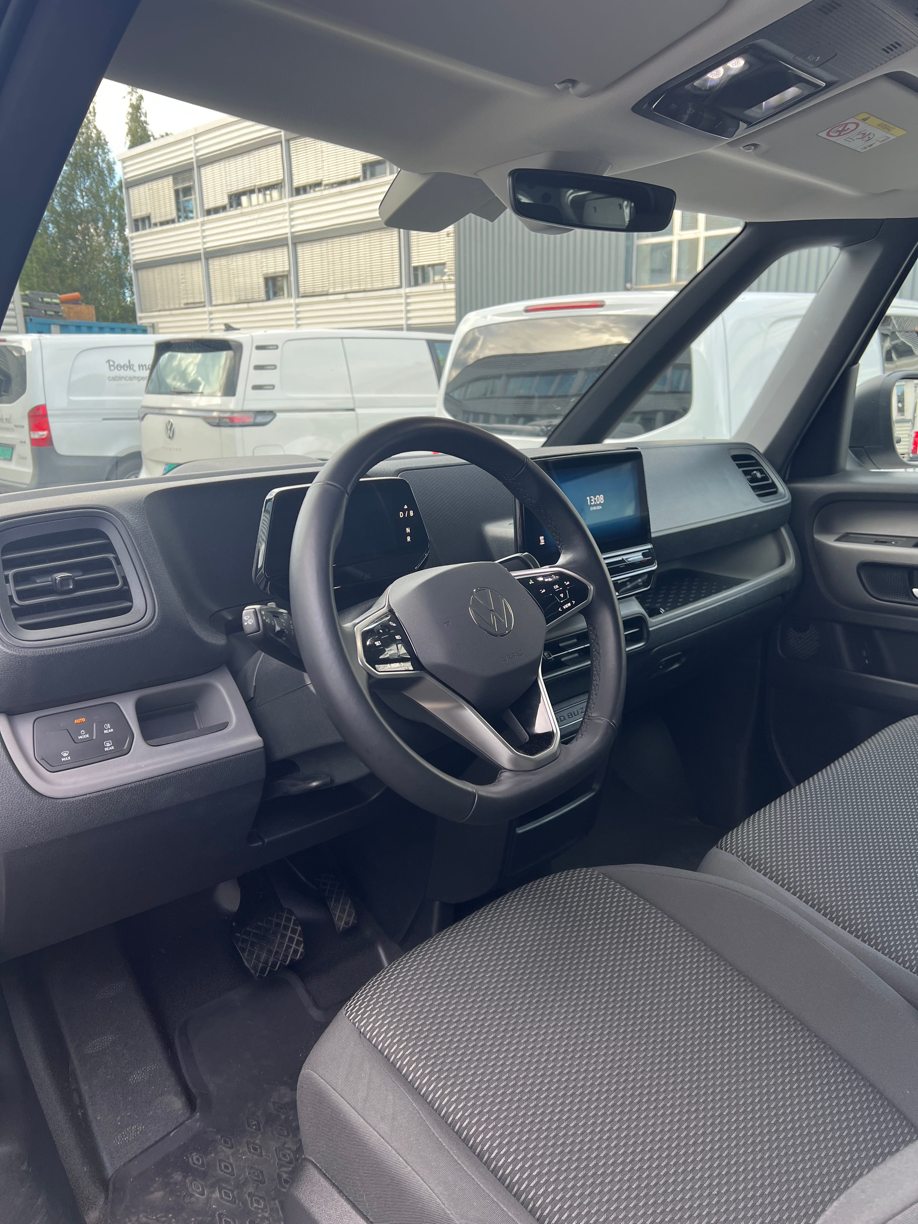 Volkswagen ID. Buzz Cargo med Cruisekontroll
