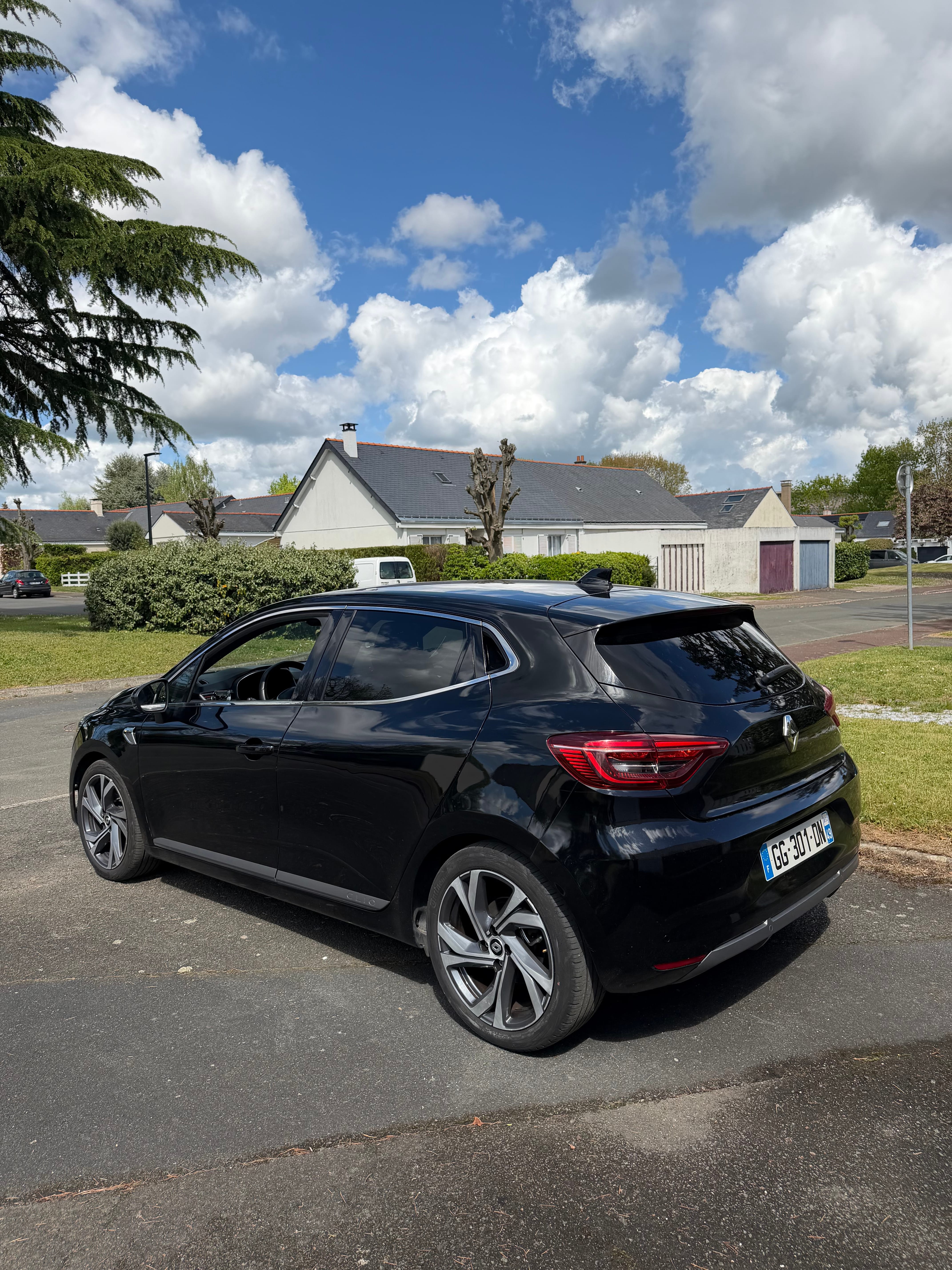 Renault Clio RS Line avec Climatisation