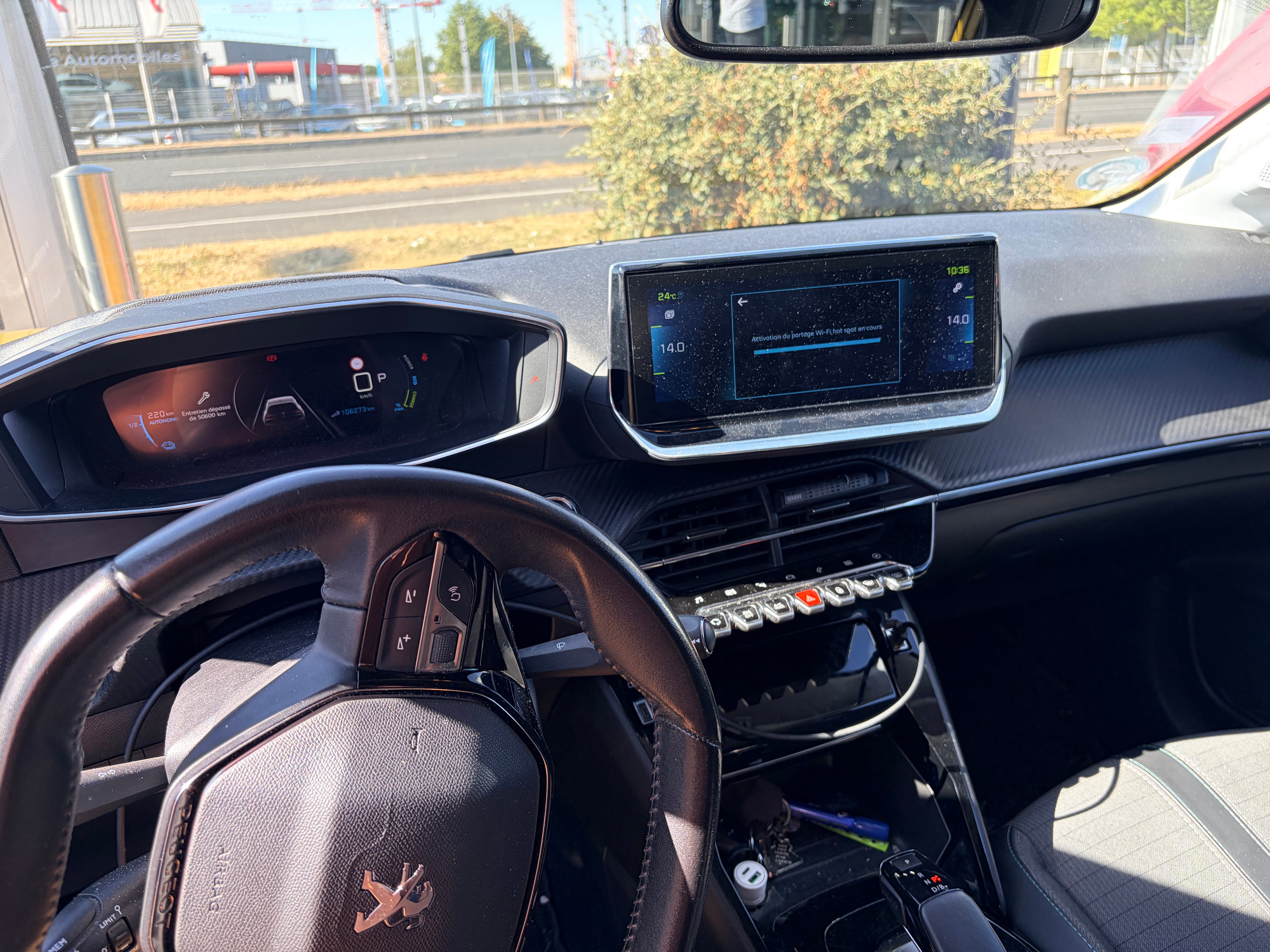 Peugeot e-208 GT avec Caméra de recul