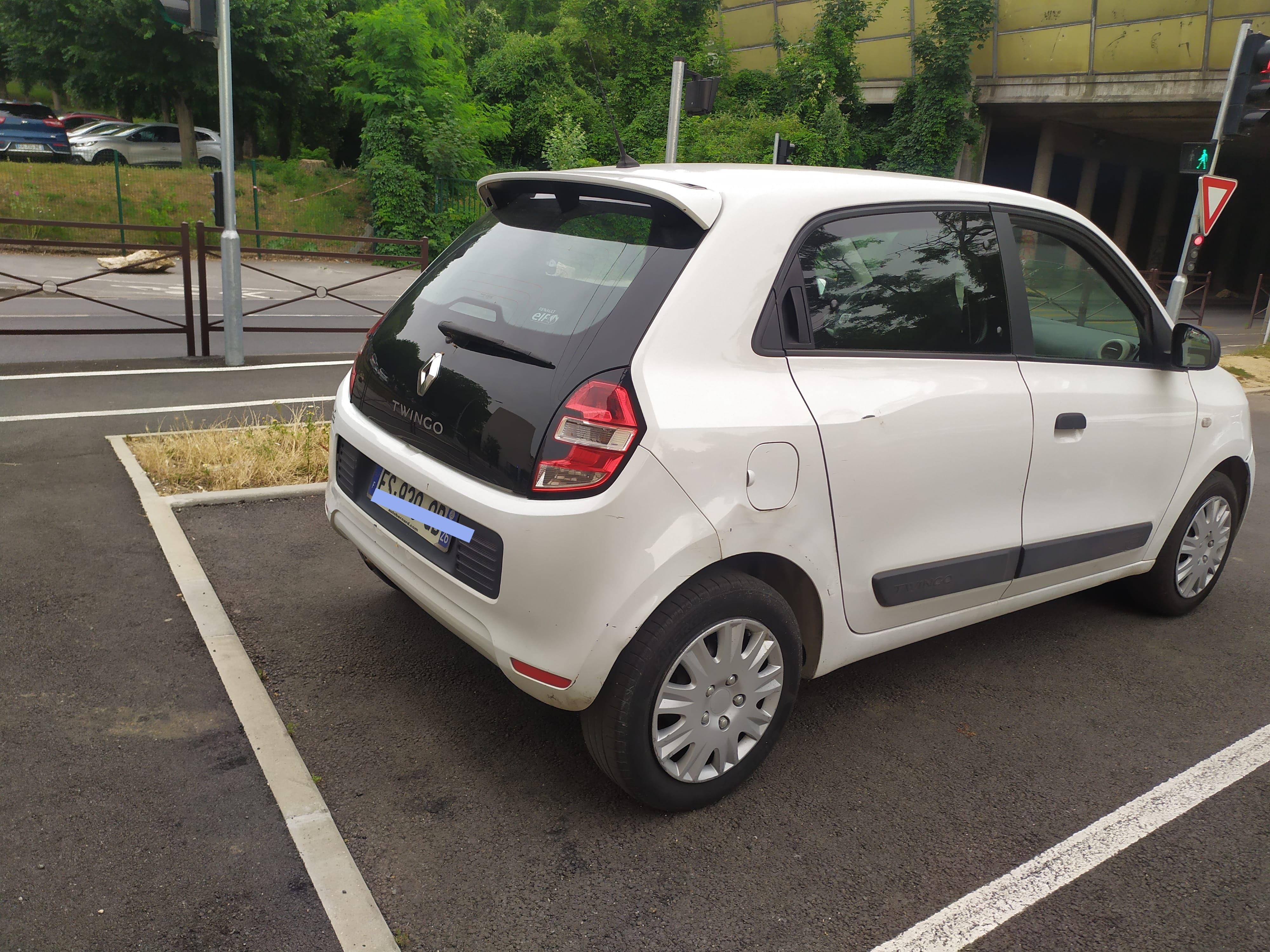 Renault Twingo III avec Régulateur de vitesse
