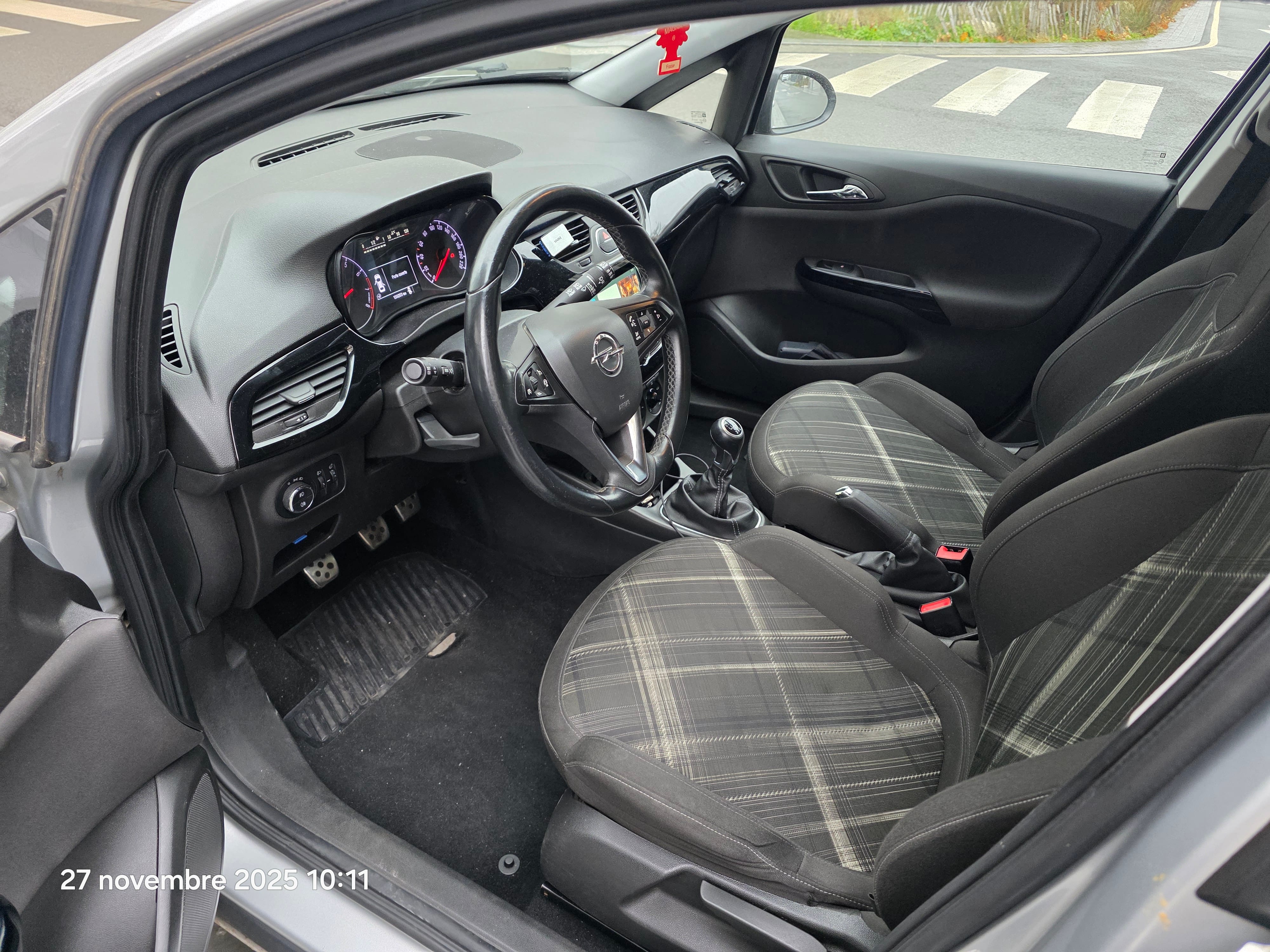 Opel Corsa avec GPS