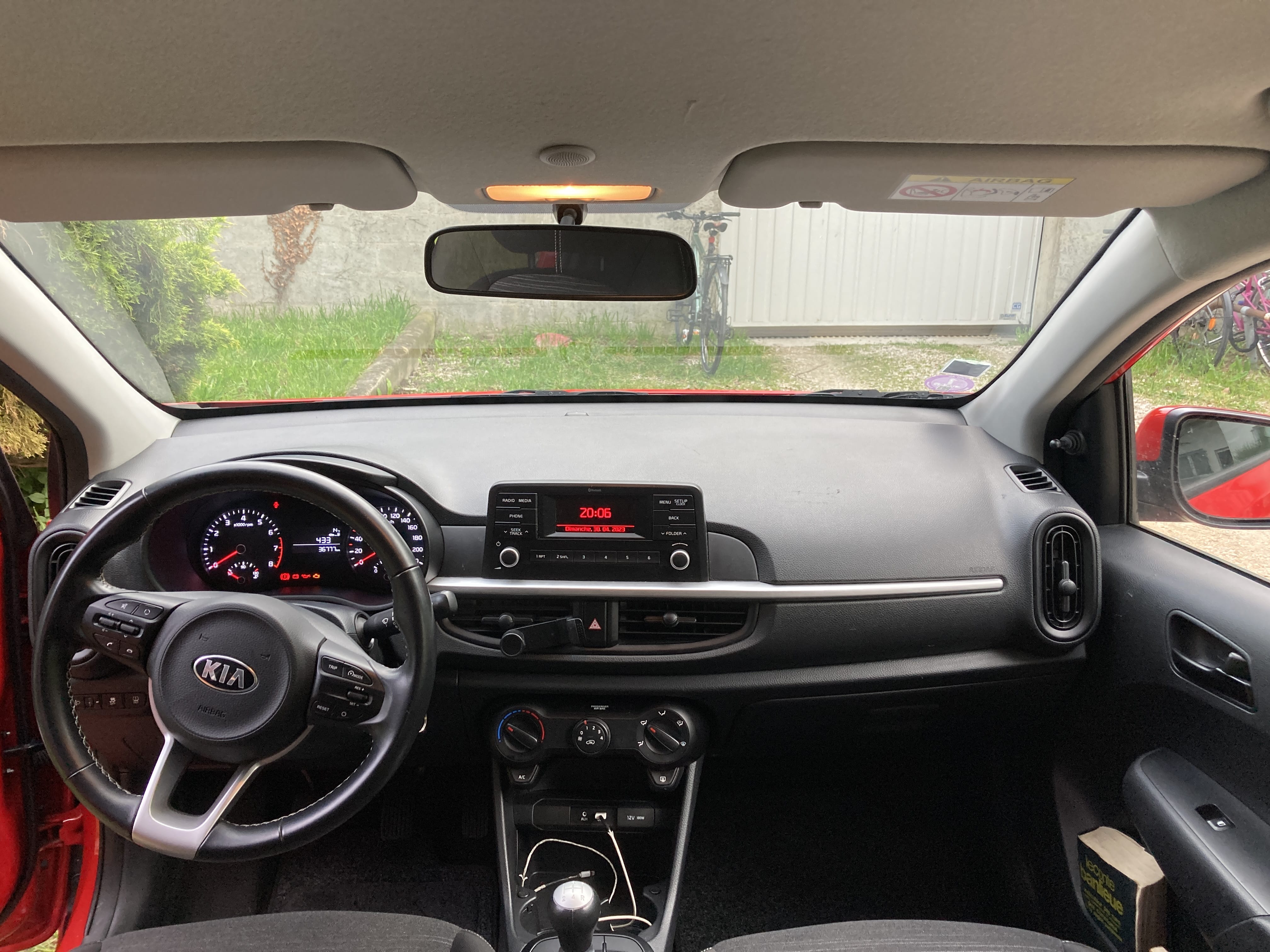 Kia Picanto con Audio Bluetooth