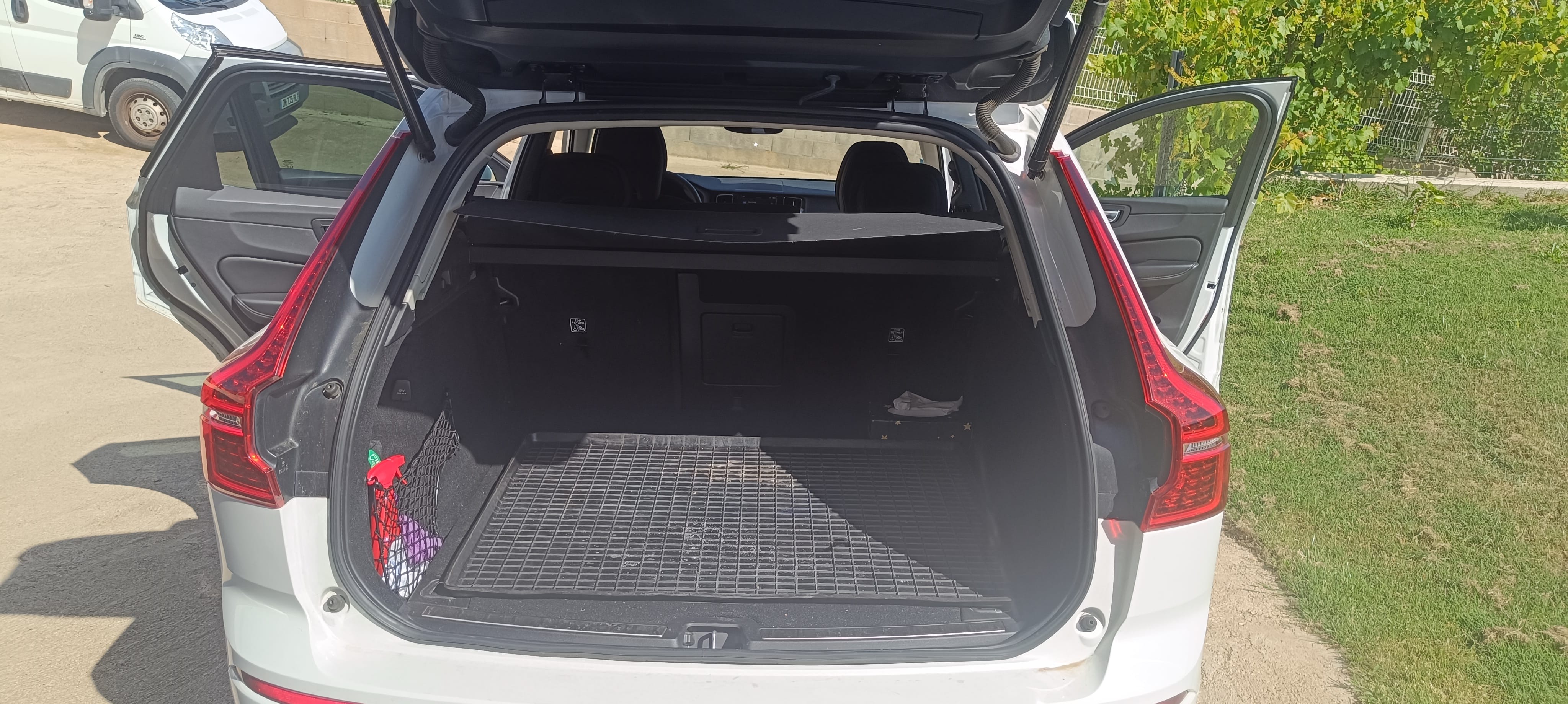 Volvo XC60 2.0 197ch micro hybride avec Entrée audio / iPod