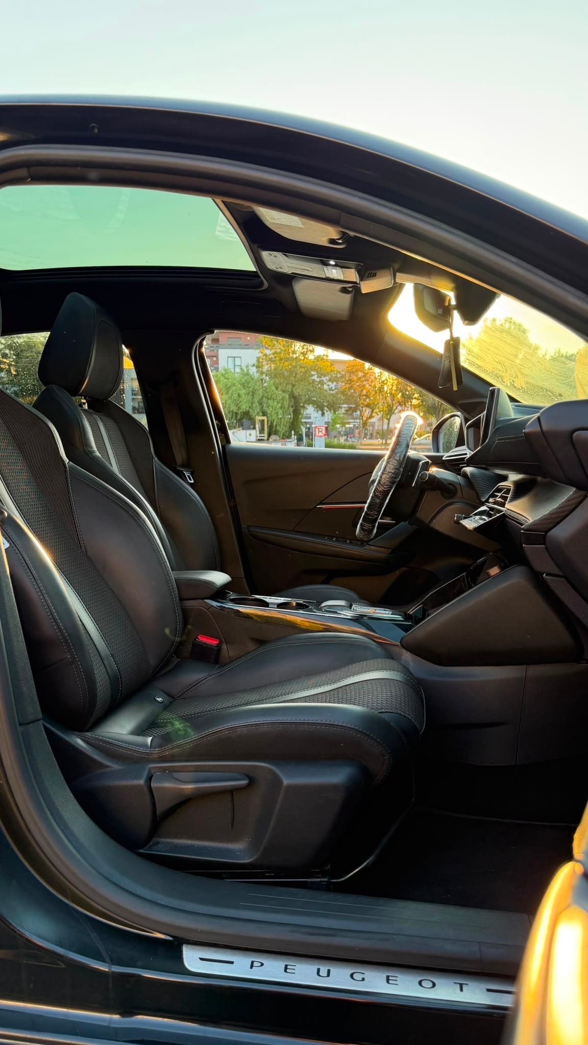 Peugeot 208 GT Line avec Climatisation
