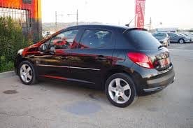 Peugeot 207 Diesel avec Climatisation