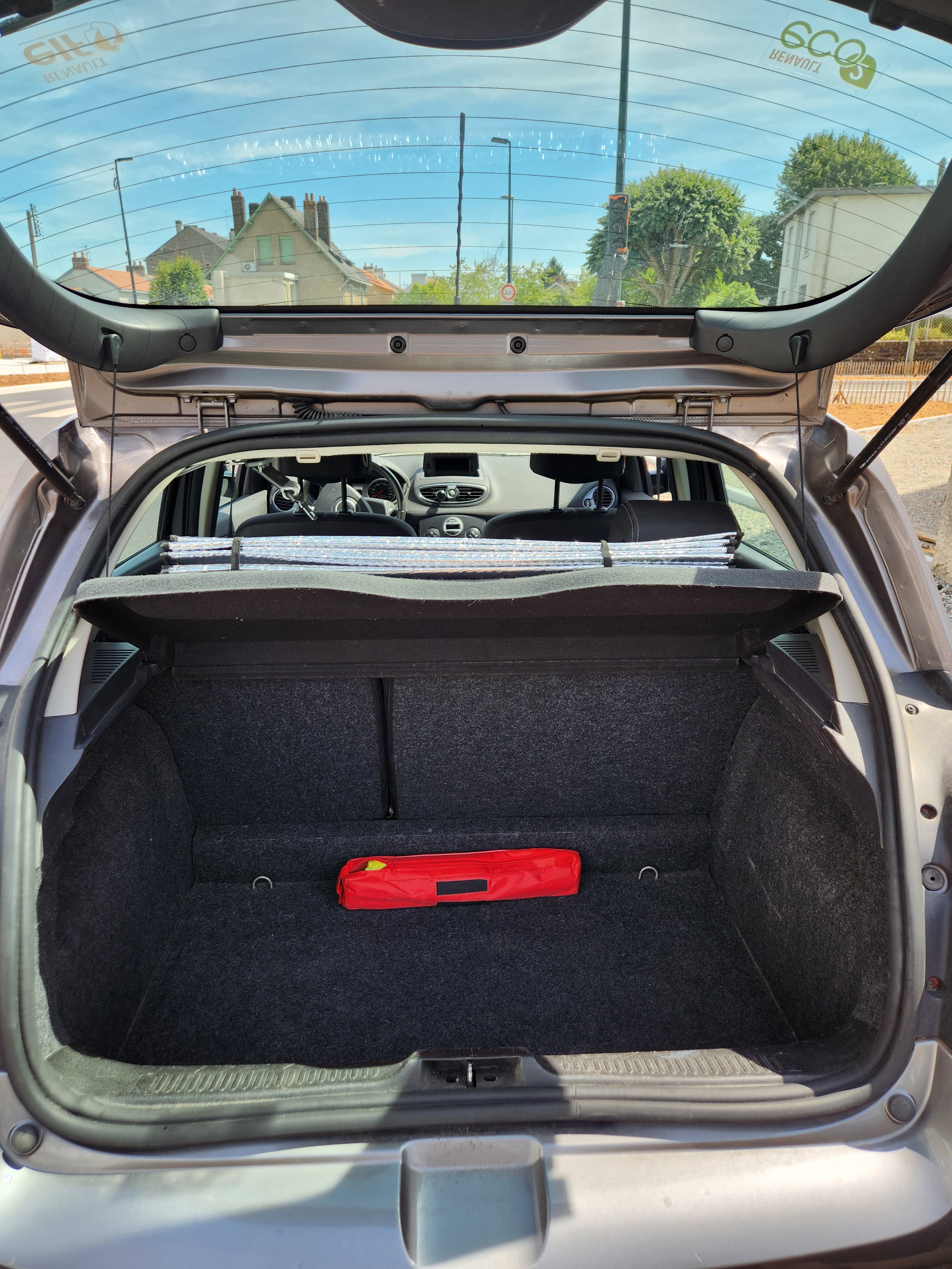 Renault Clio con Puertos de carga USB