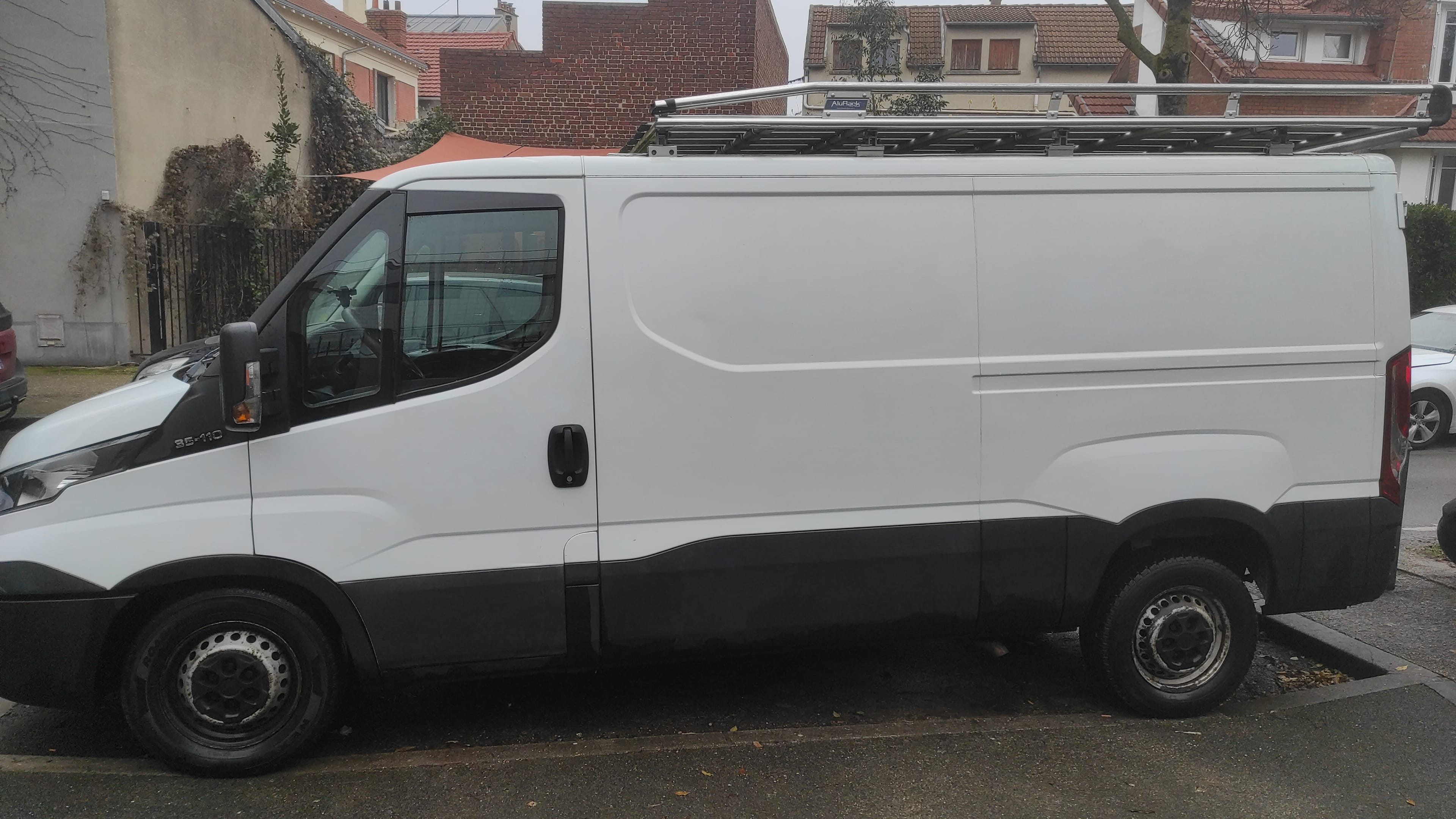Iveco Daily 35S11 9m3
