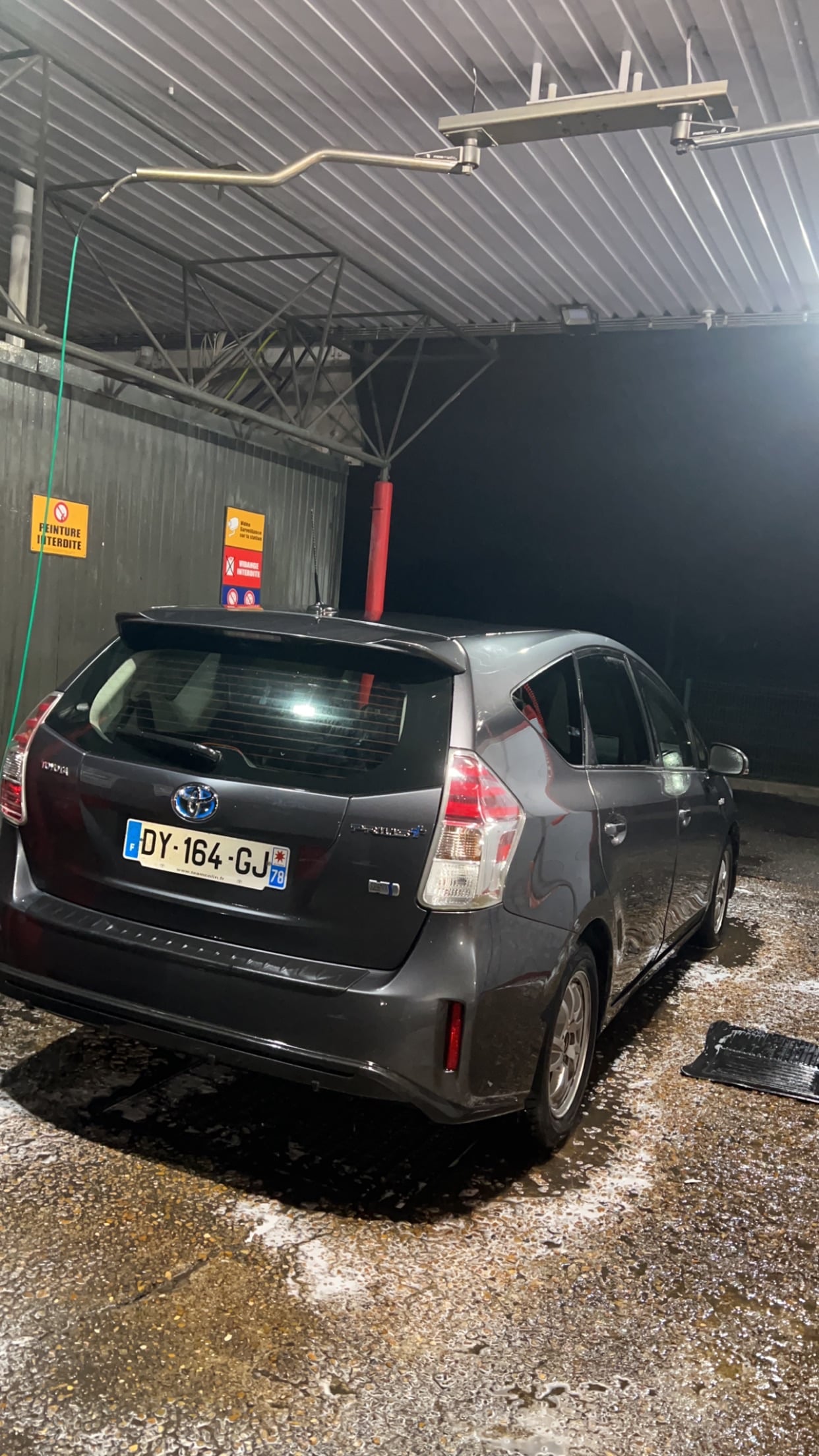 Toyota Prius + avec Régulateur de vitesse