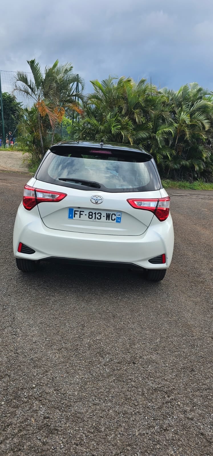 Toyota Yaris 5-Door L avec Caméra de recul