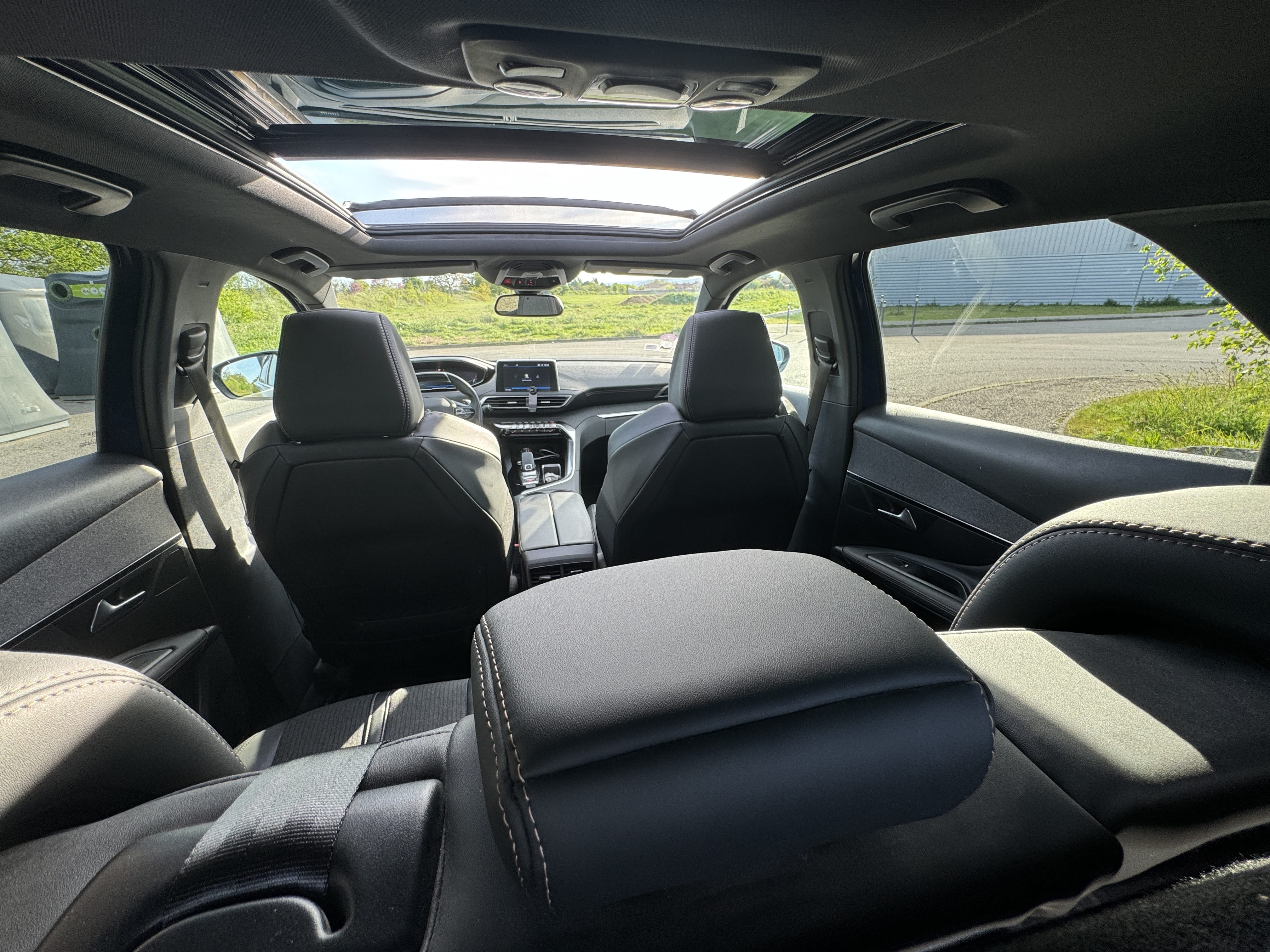 Peugeot 3008 avec Siège bébé