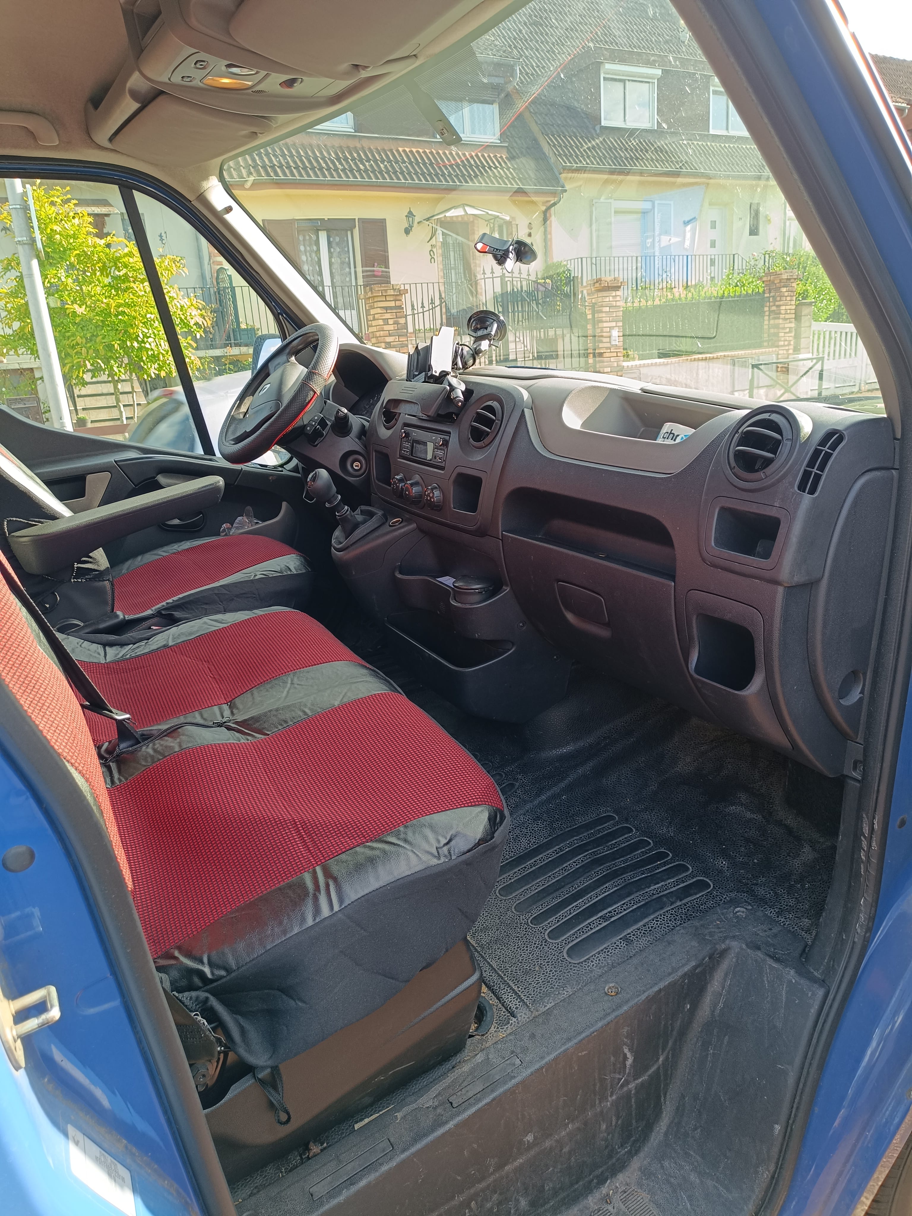 Renault Master Combi